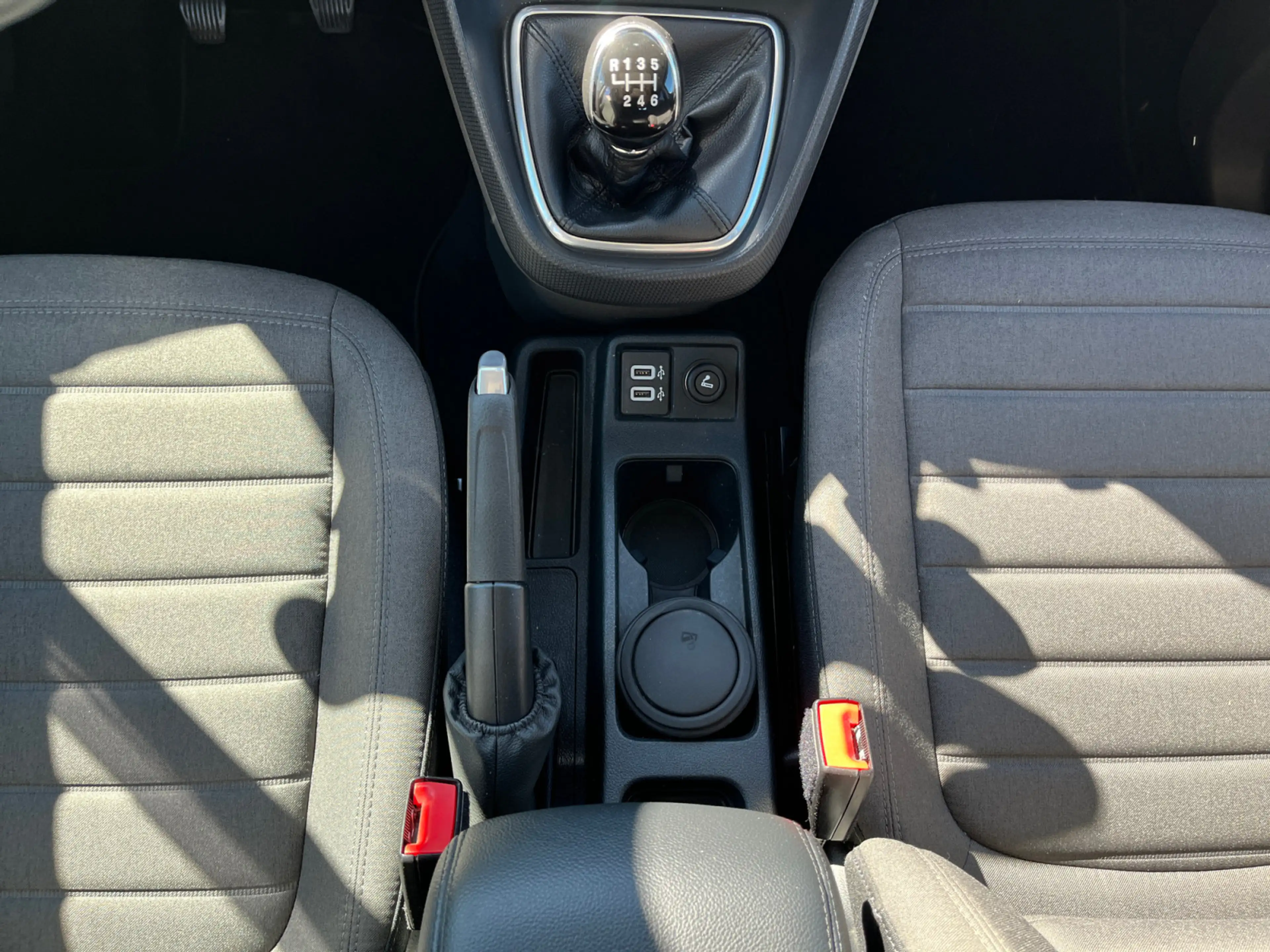 Ford Tourneo Connect 1.5 TDCi/Eco Grand Titanium XENO — photo 8