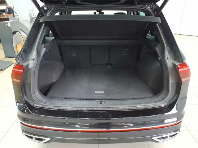 Volkswagen Tiguan view 15