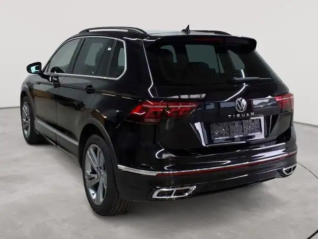 Volkswagen Tiguan view 5