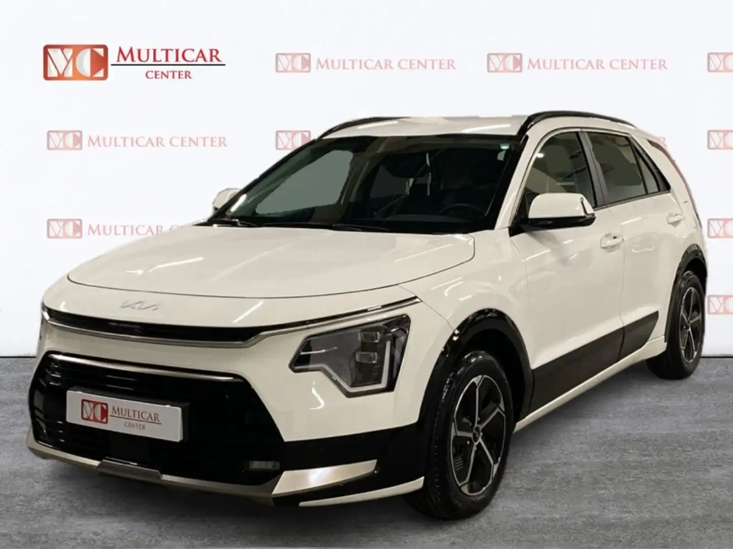 Kia Niro 1.6 GDI HEV DRIVE 5P Blanco - 1