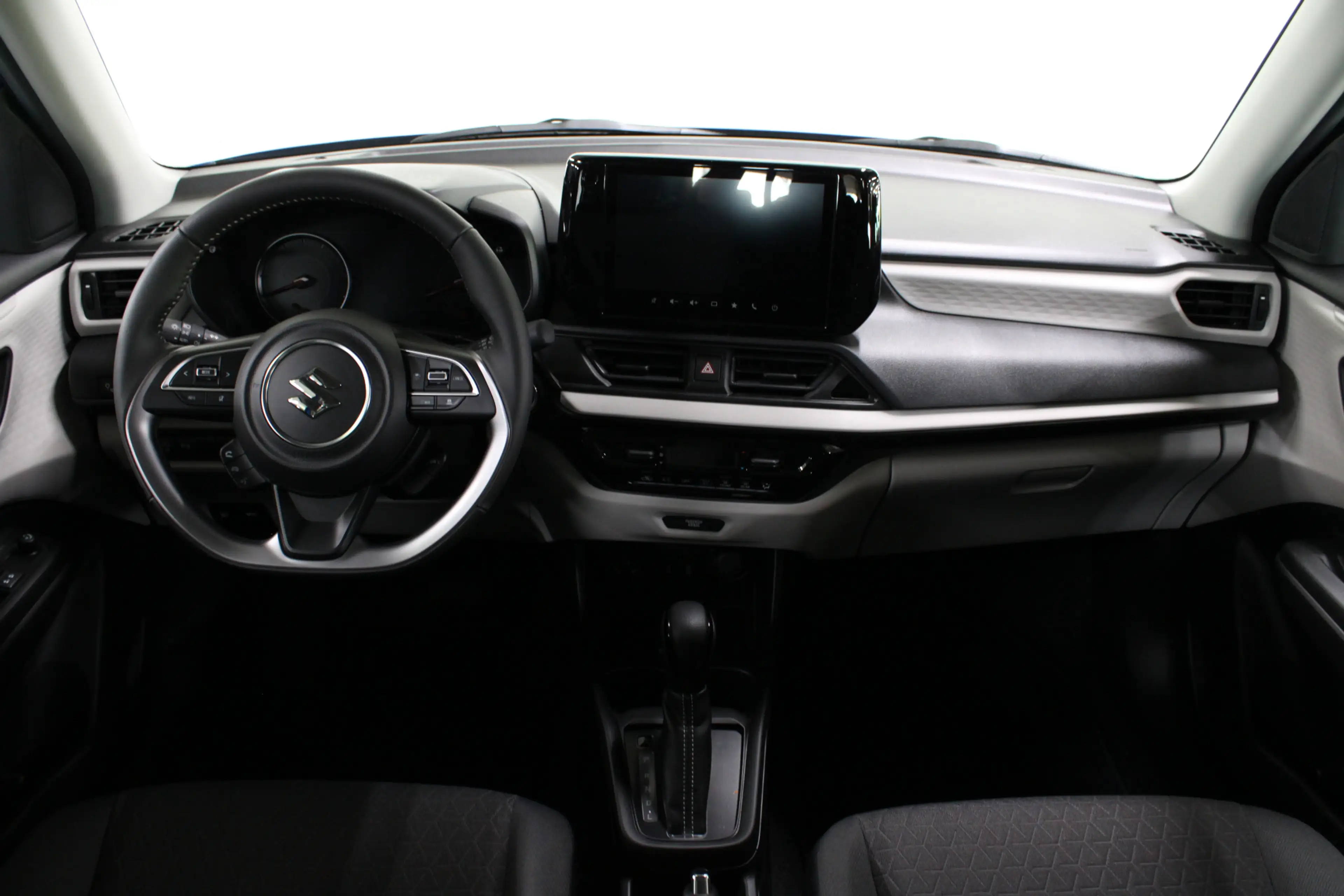 Suzuki Swift 1.2 Select Smart Hybrid Automaat / Keyless / Camer — photo 10