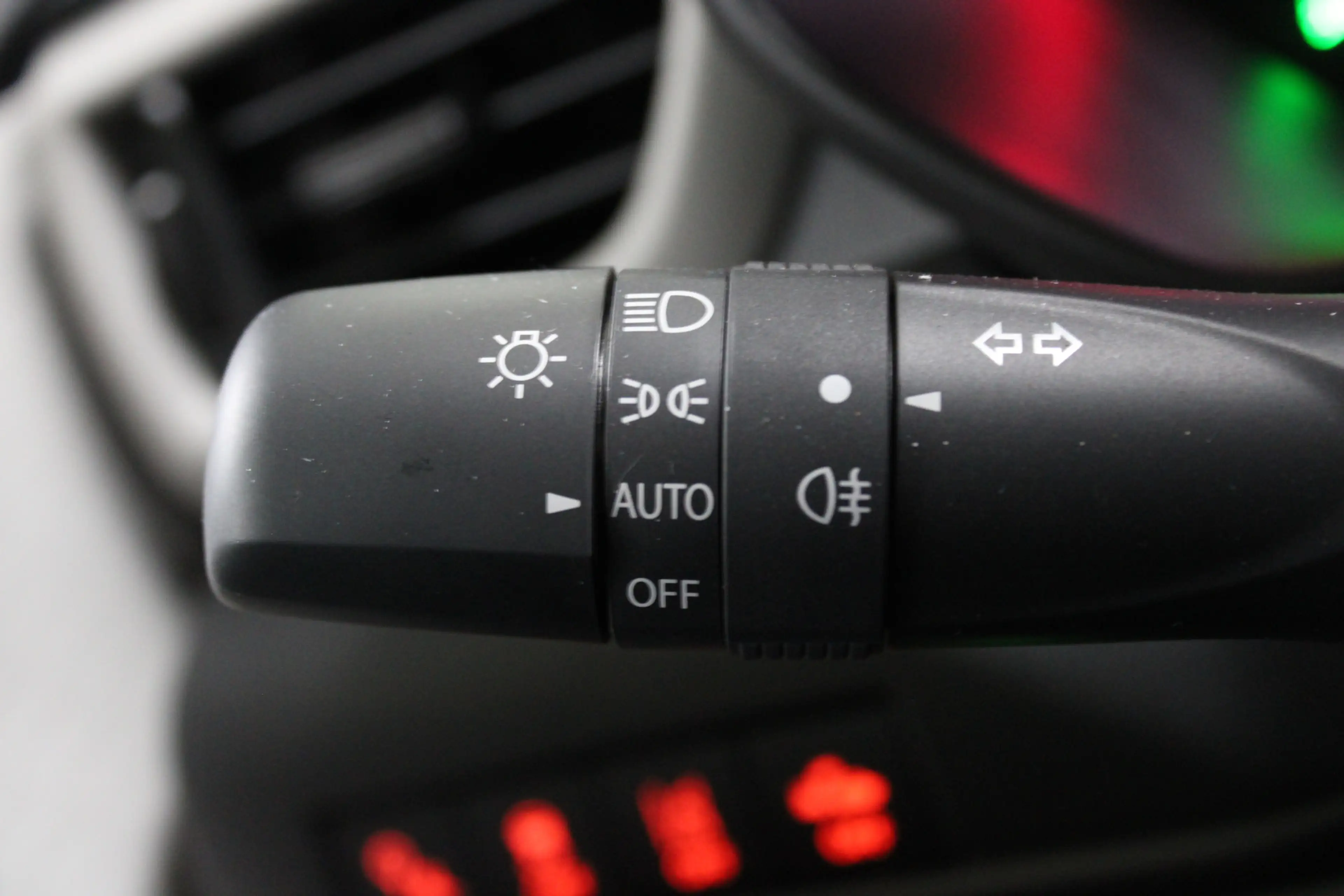 Suzuki Swift 1.2 Select Smart Hybrid Automaat / Keyless / Camer — photo 14