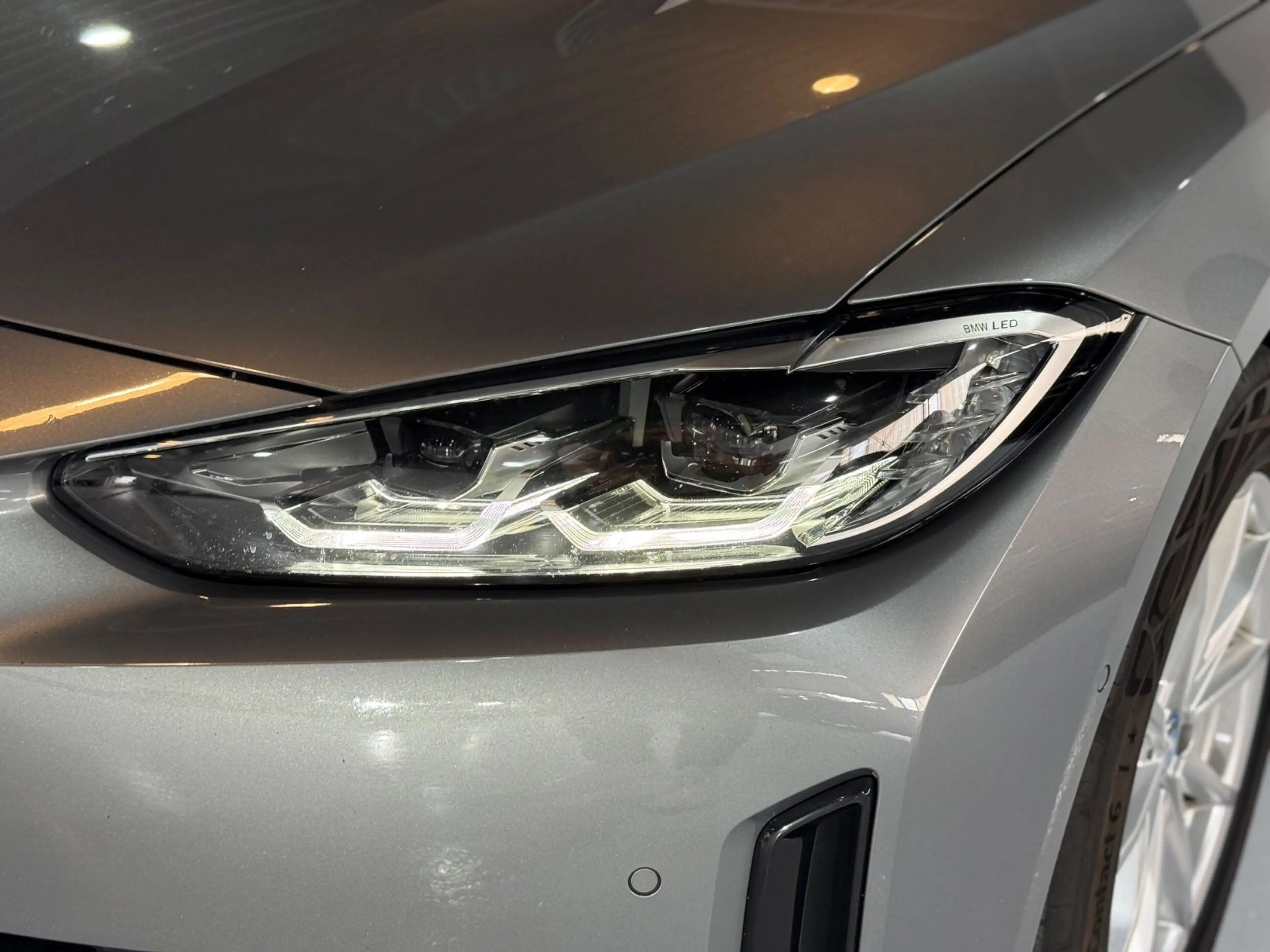 BMW i4 Gran Coupe 35 eDrive LED Drive Assist Hifi — photo 8