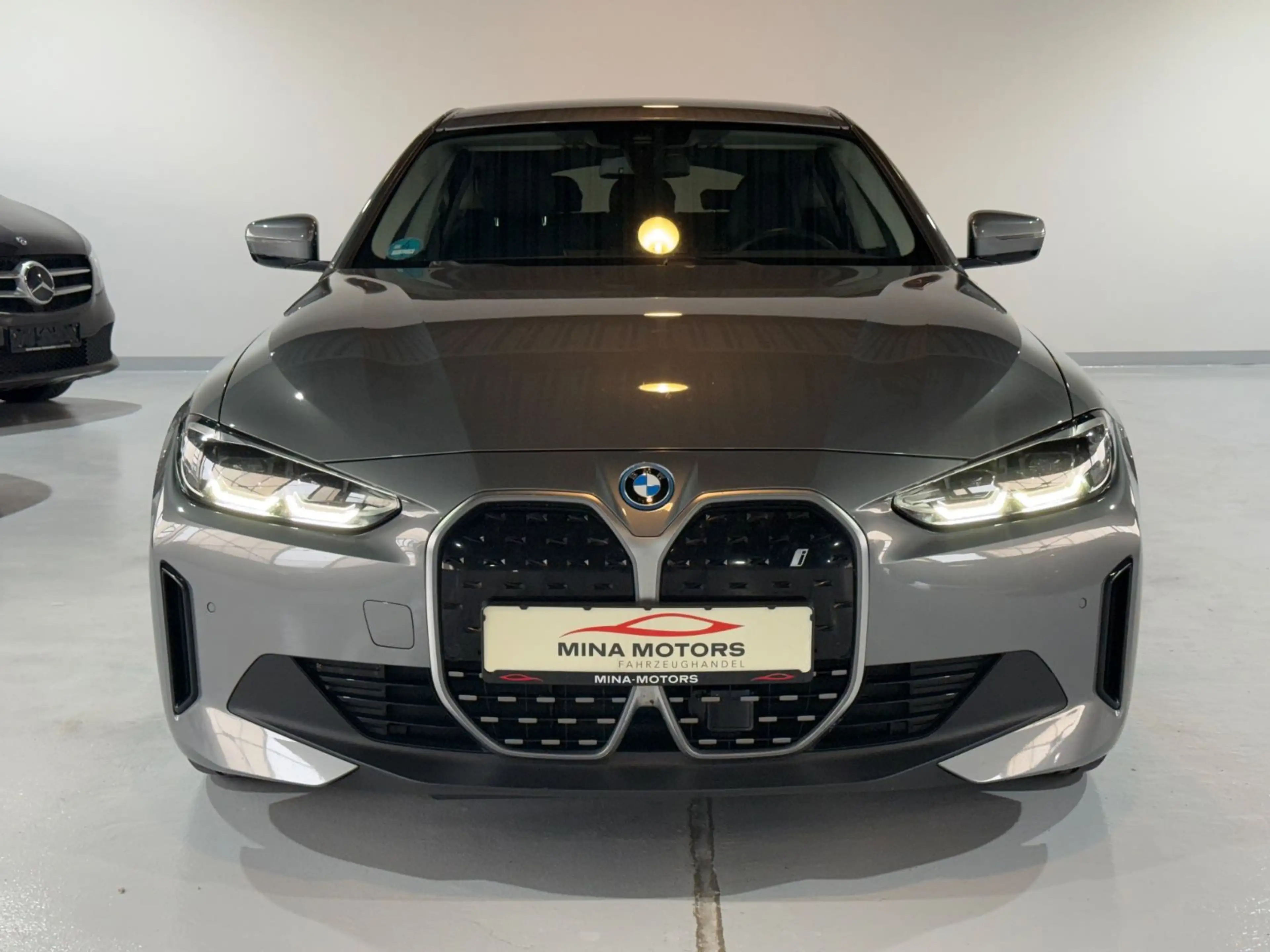 BMW i4 Gran Coupe 35 eDrive LED Drive Assist Hifi — photo 2