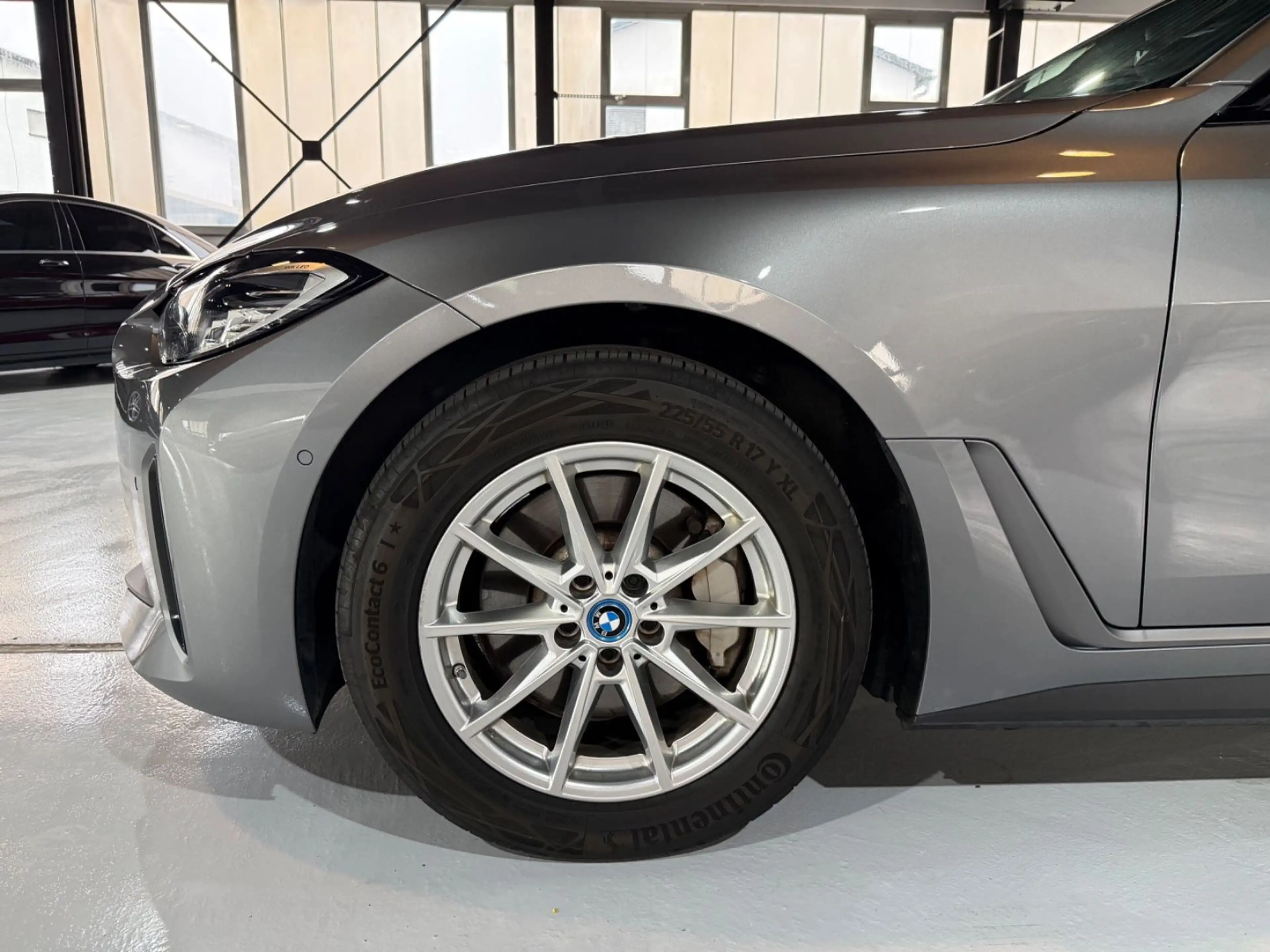 BMW i4 Gran Coupe 35 eDrive LED Drive Assist Hifi — photo 12