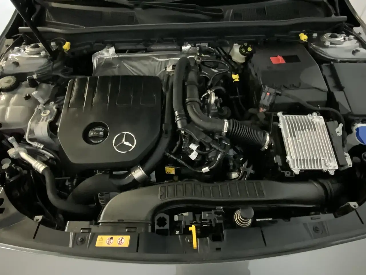 Mercedes-Benz A 180 A 180 Limo Prog WinterPak Verkehrszeichen-Assist 13