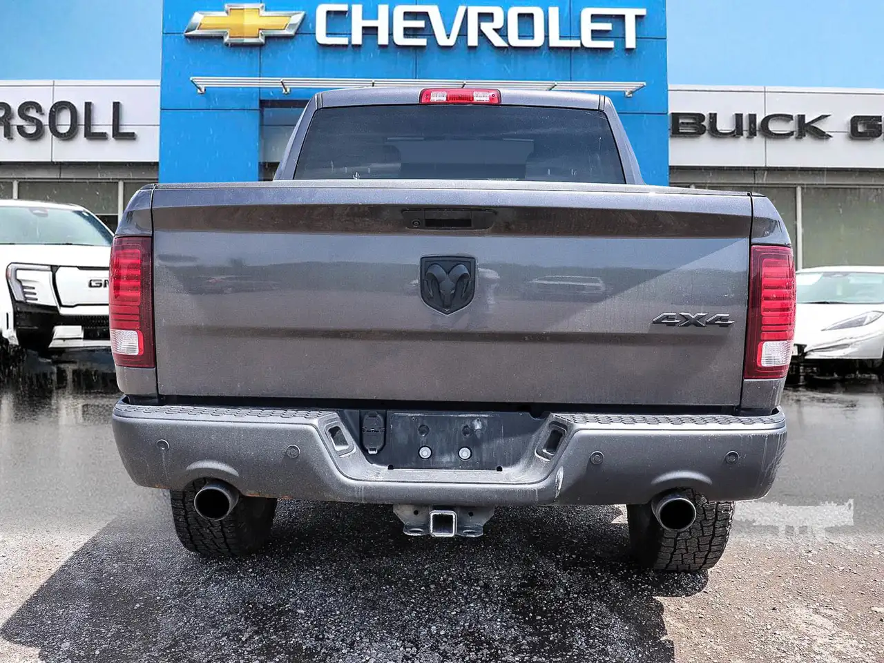 RAM 1500 снимка RAM 1500