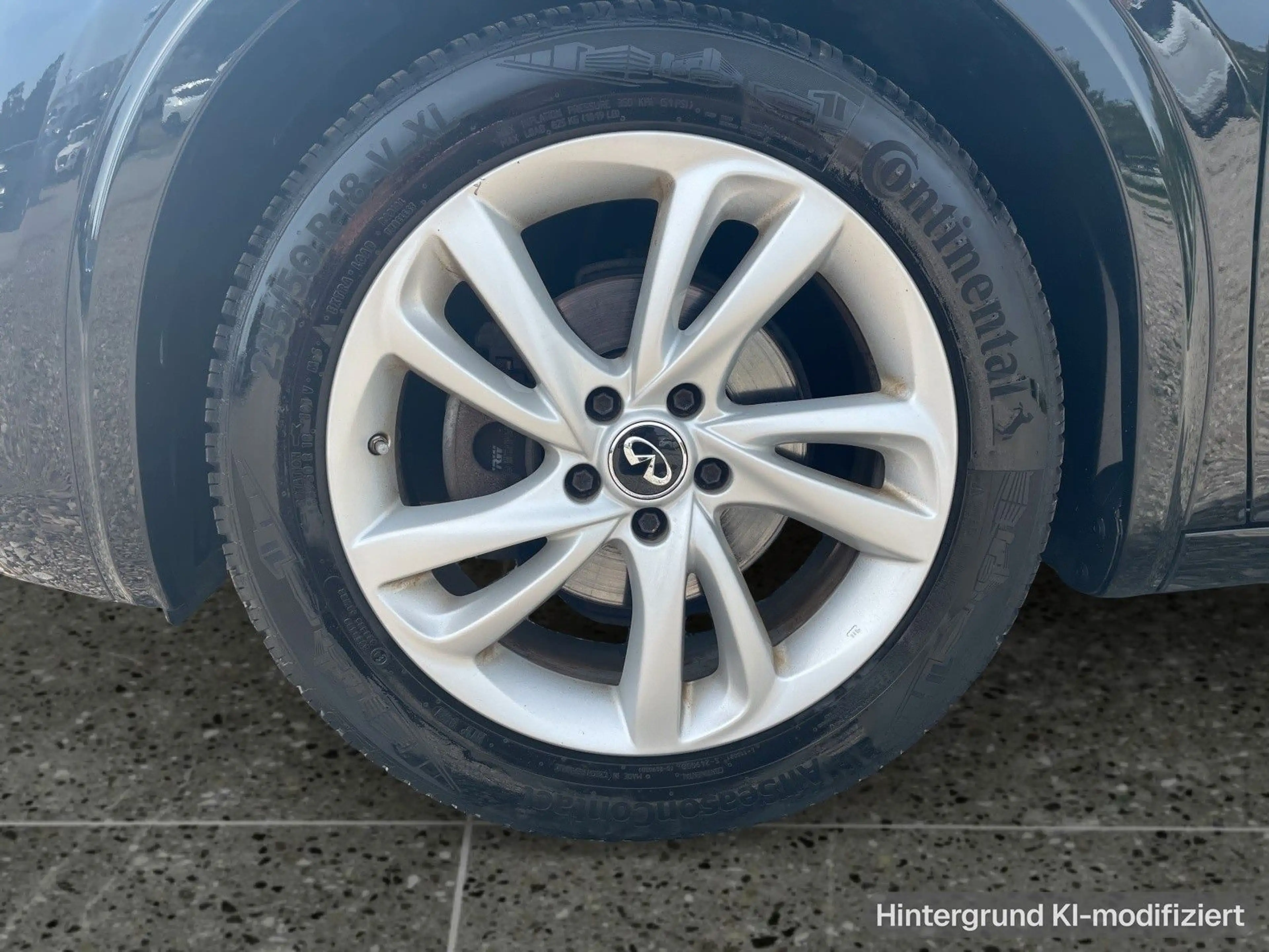 Infiniti Q30 PREMIUM 122 PS ( * SITZHEIZUNG * NAVI * ) — photo 7