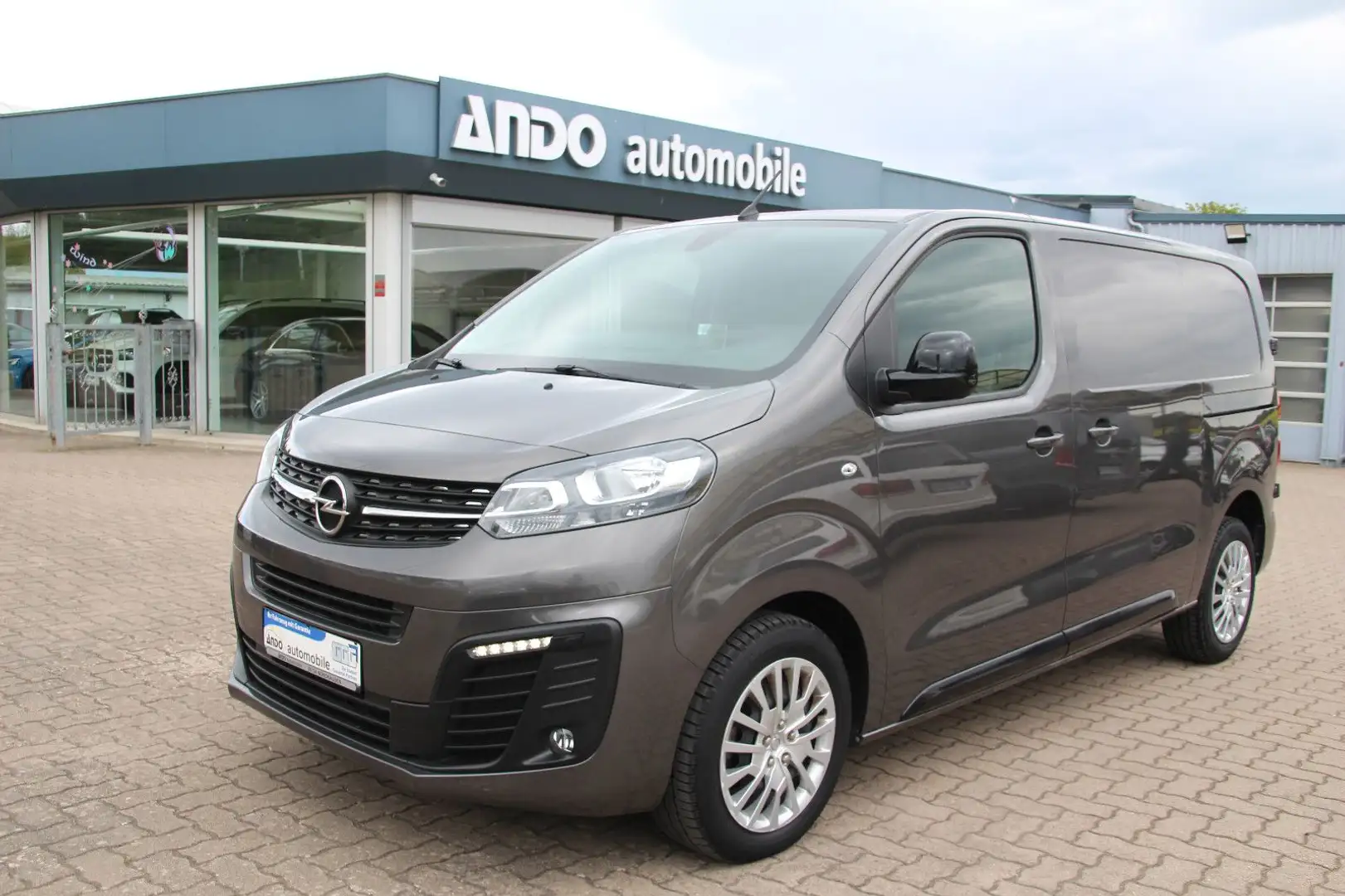 Opel Vivaro 2.0 Kasten Edition M Klima/CarPlay/Kamera Grau - 1