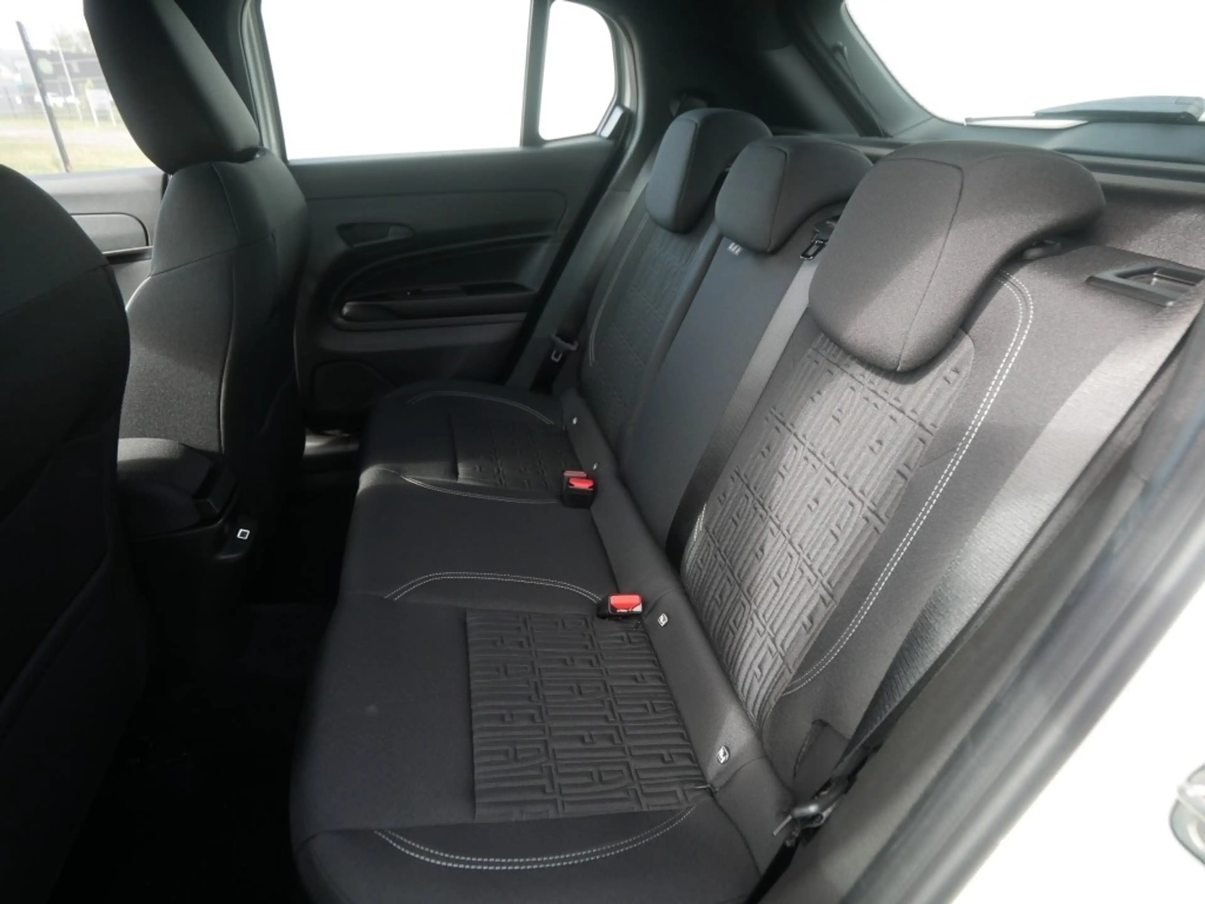Fiat 600 STREET 1.2 TURBO 100 PS MT6 APPLE CARPLAY SHZ — photo 14