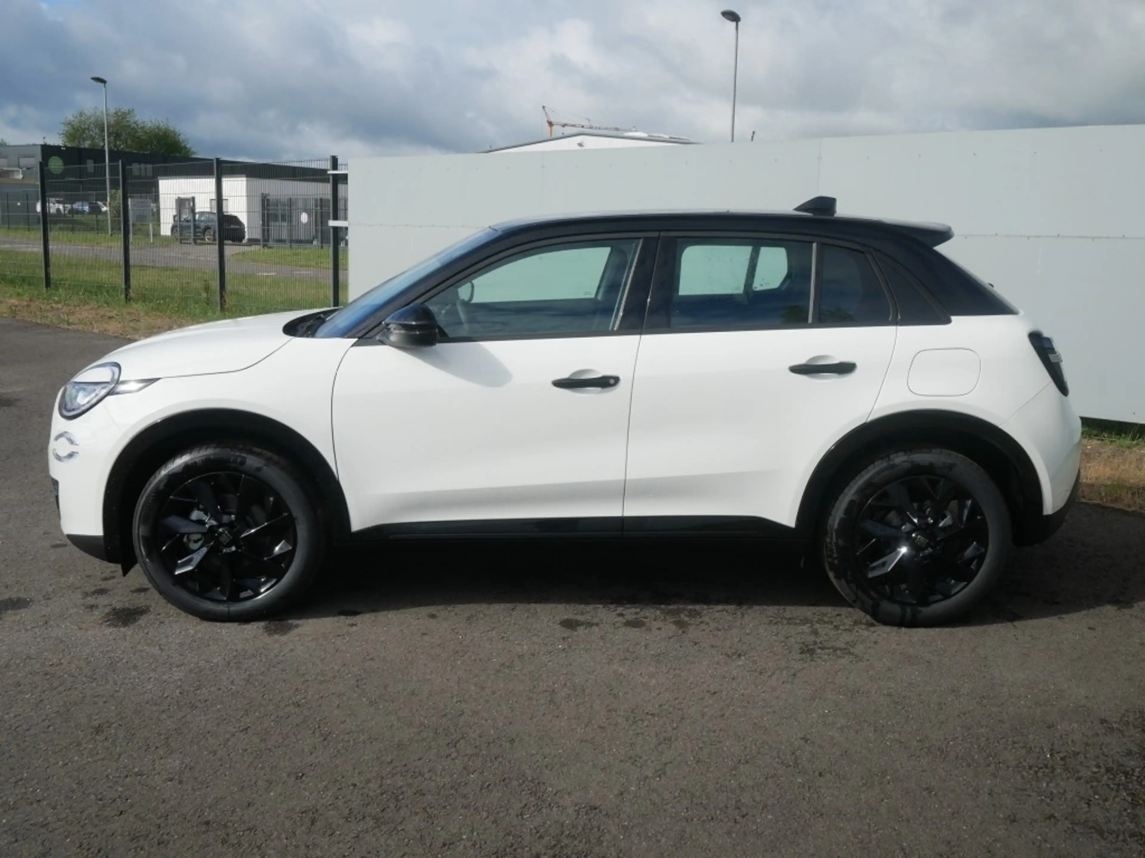 Fiat 600 STREET 1.2 TURBO 100 PS MT6 APPLE CARPLAY SHZ — photo 6