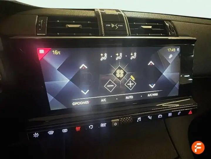 DS 7 Crossback 2018, foto 19