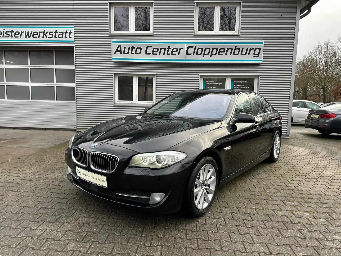 BMW 525 2,0 d Steptronic Nero - 1
