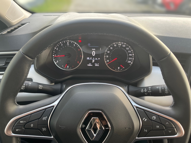 Renault Clio EVOLUTION TCe 90 X-tronic (Automatik) — photo 9