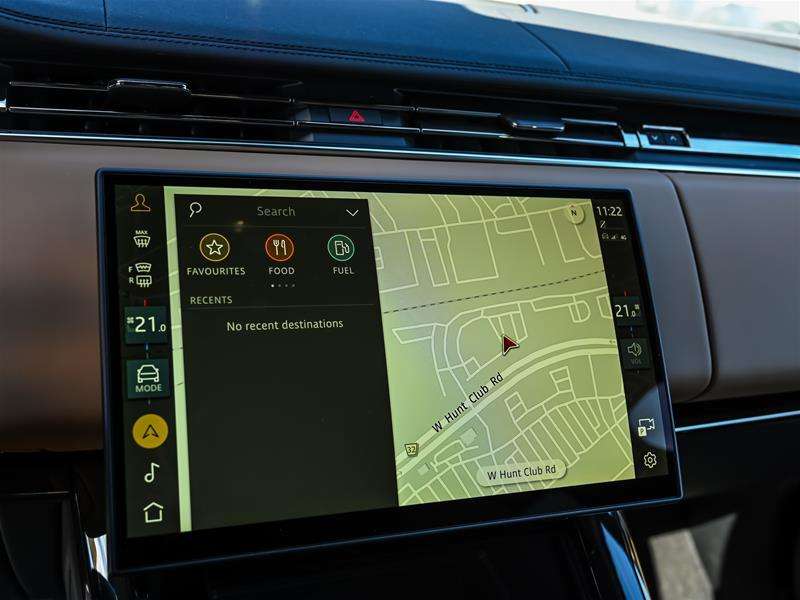 2026 Land Rover Range Rover Sport P400 Dynamic SE thumb 17