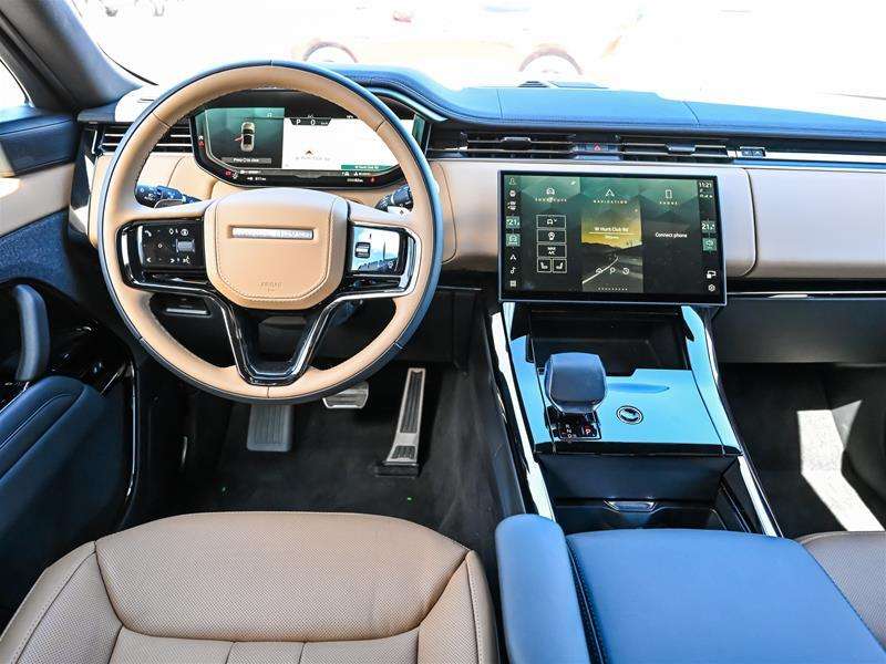 2026 Land Rover Range Rover Sport P400 Dynamic SE thumb 13