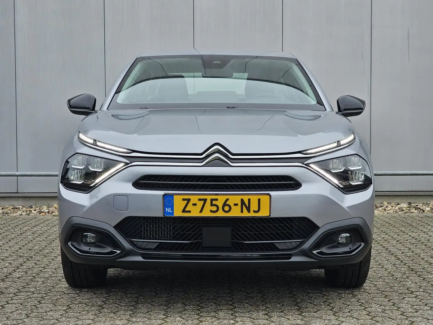 Citroen C4 X 130pk Automaat Feel Pack I Navigatie | Parkeercame Gris - 2