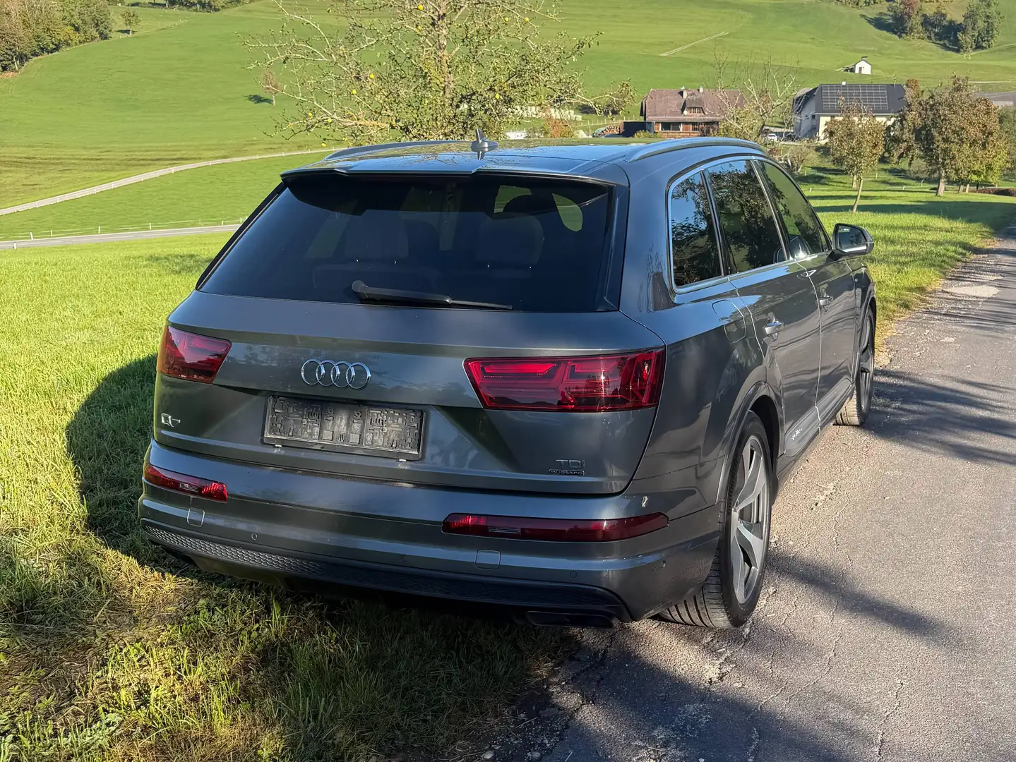 Audi Q7 Q7 3,0 TDI quattro Tiptronic Grau - 2