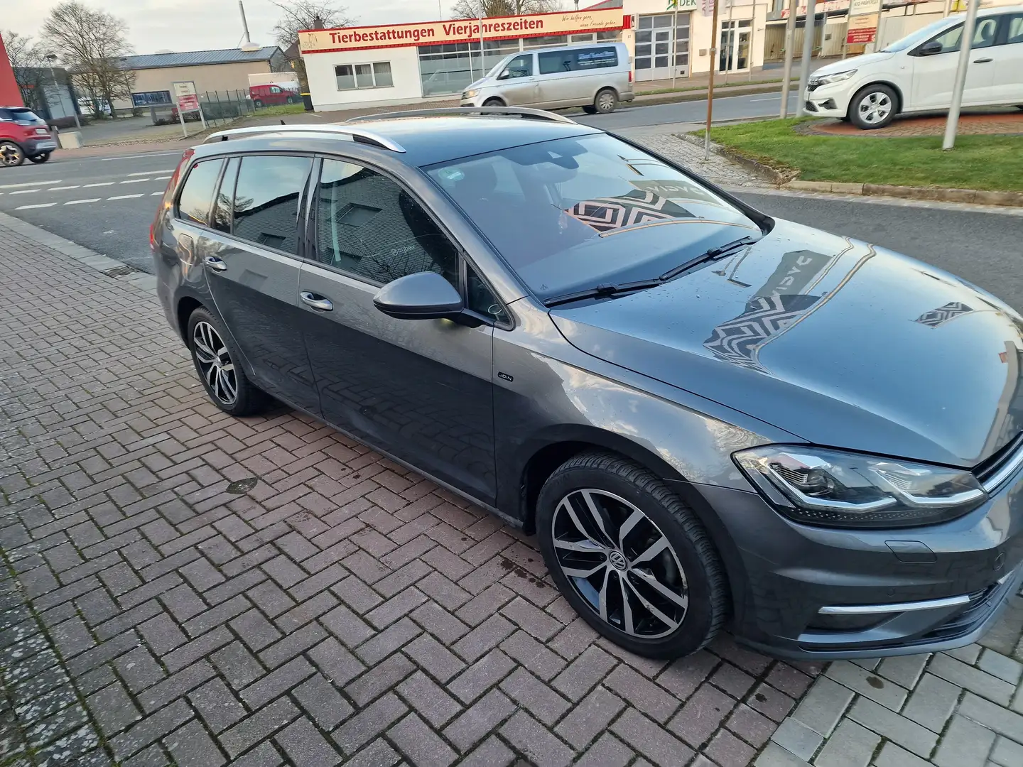Volkswagen Golf Variant Golf Variant 1.5 TSI ACT OPF DSG Join Grau - 1