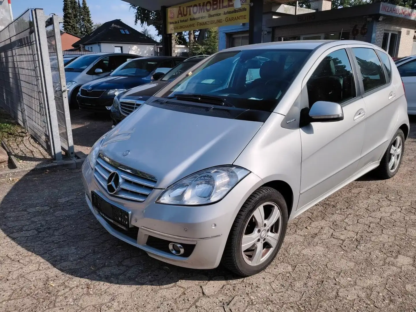 Mercedes-Benz A 180 CDI Silber - 1