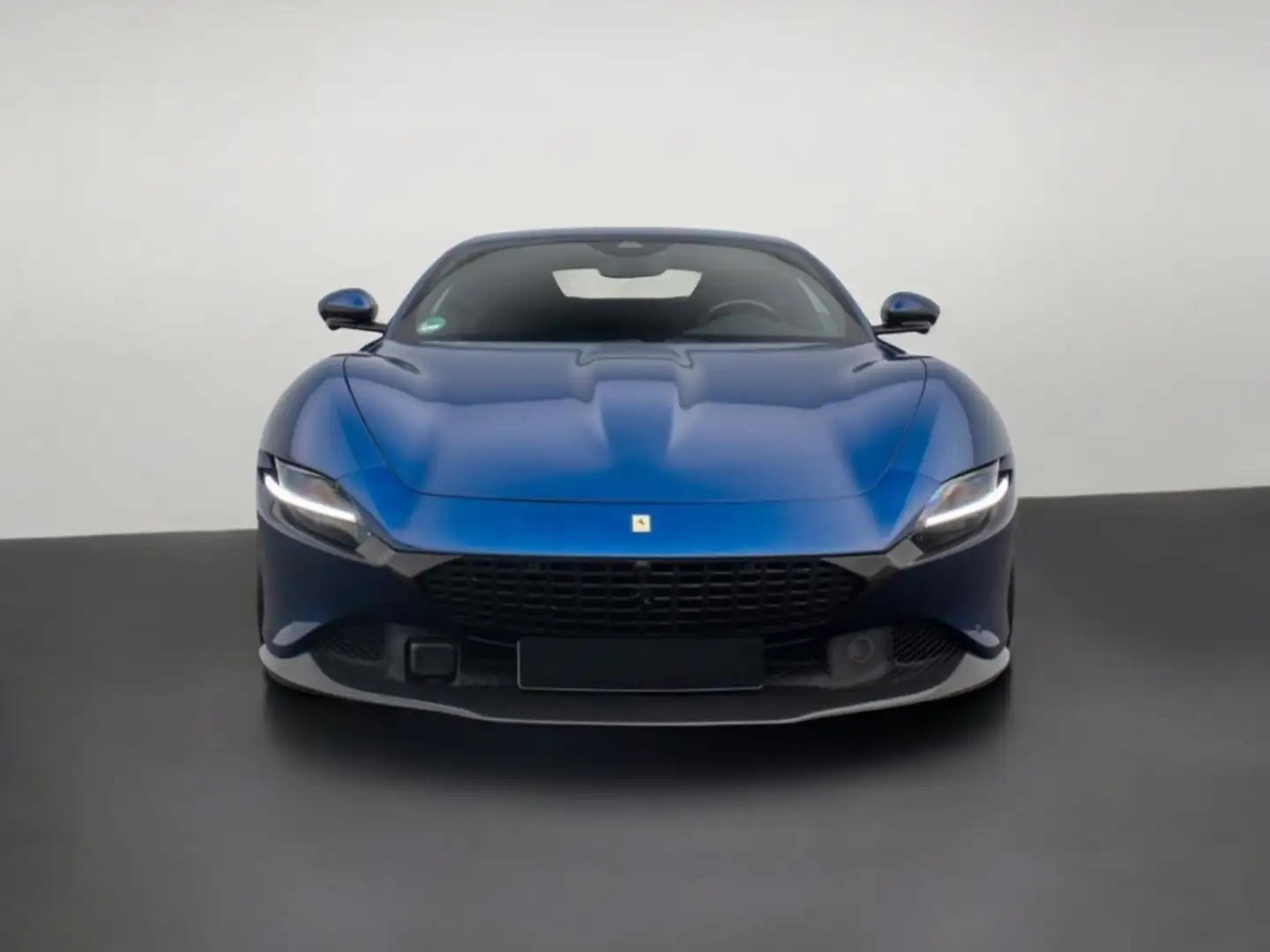 Ferrari Roma Azul - 1