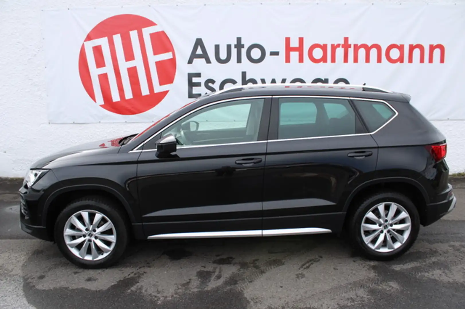 SEAT Ateca 1.5 TSI Xperience DSG LED Nav ParkLenk Rfk Schwarz - 2