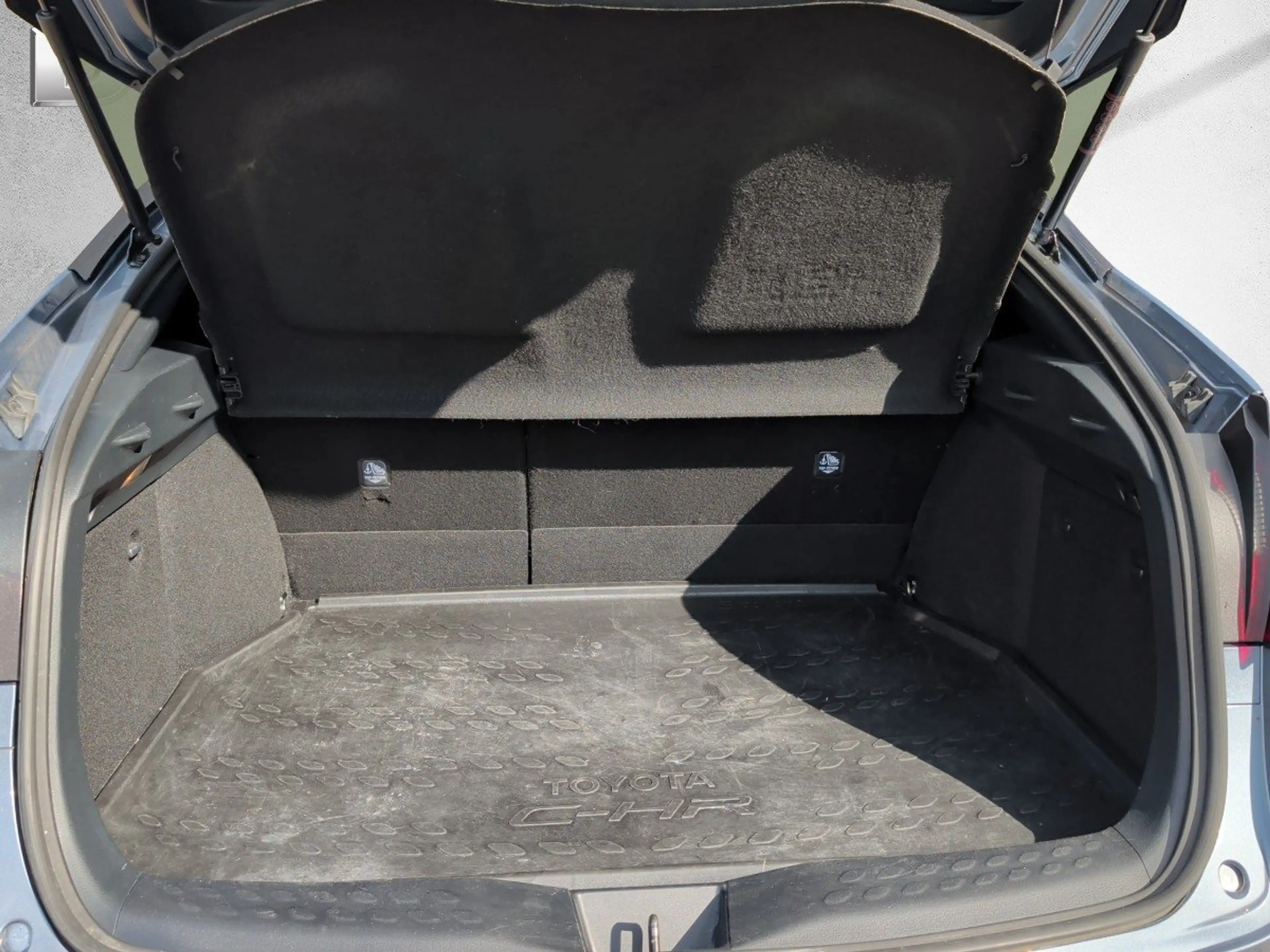 Toyota C-HR 2.0 Team D Navigation AppelCarPlay Sitzhzg — photo 12