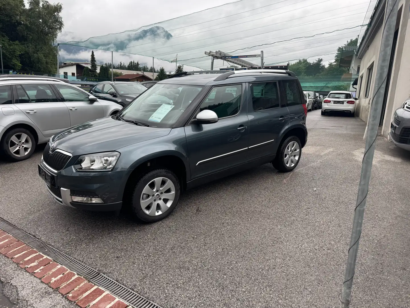Skoda Yeti Grau - 2