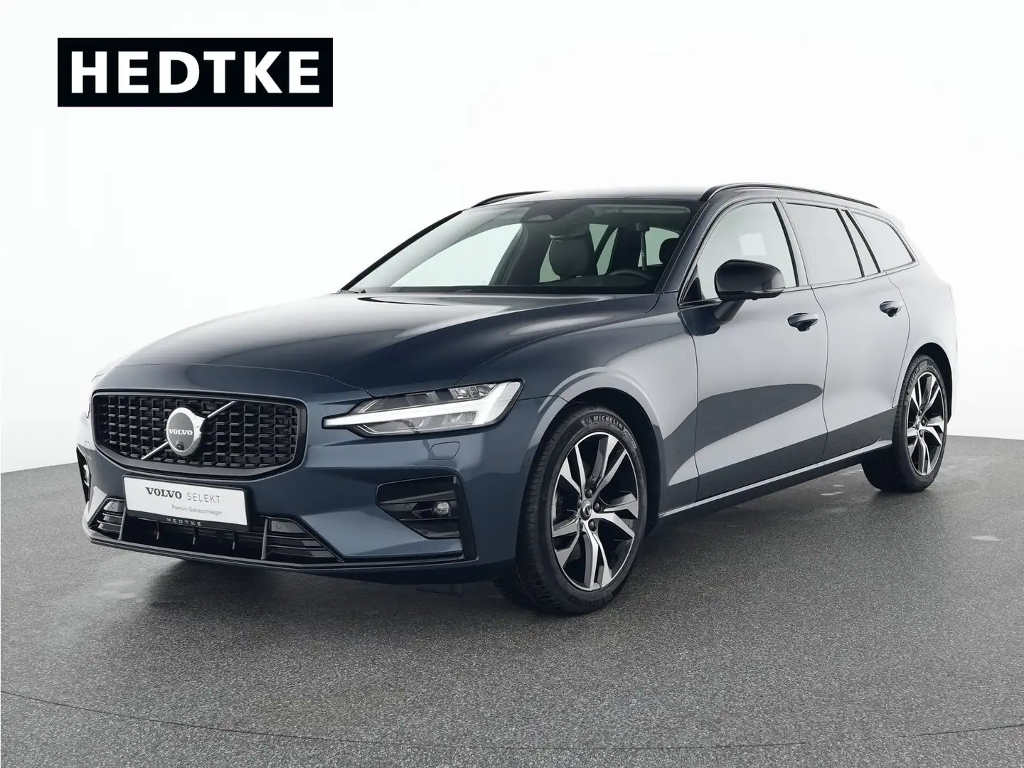 Volvo V60 B4 Benzin Plus Dark 18"+VOLL-LED+H&K+ACC+360 Blau - 1