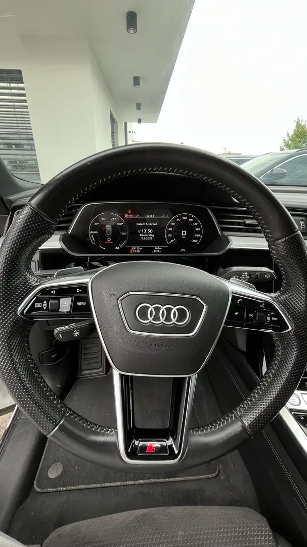 Audi e-tron Advanced - 2