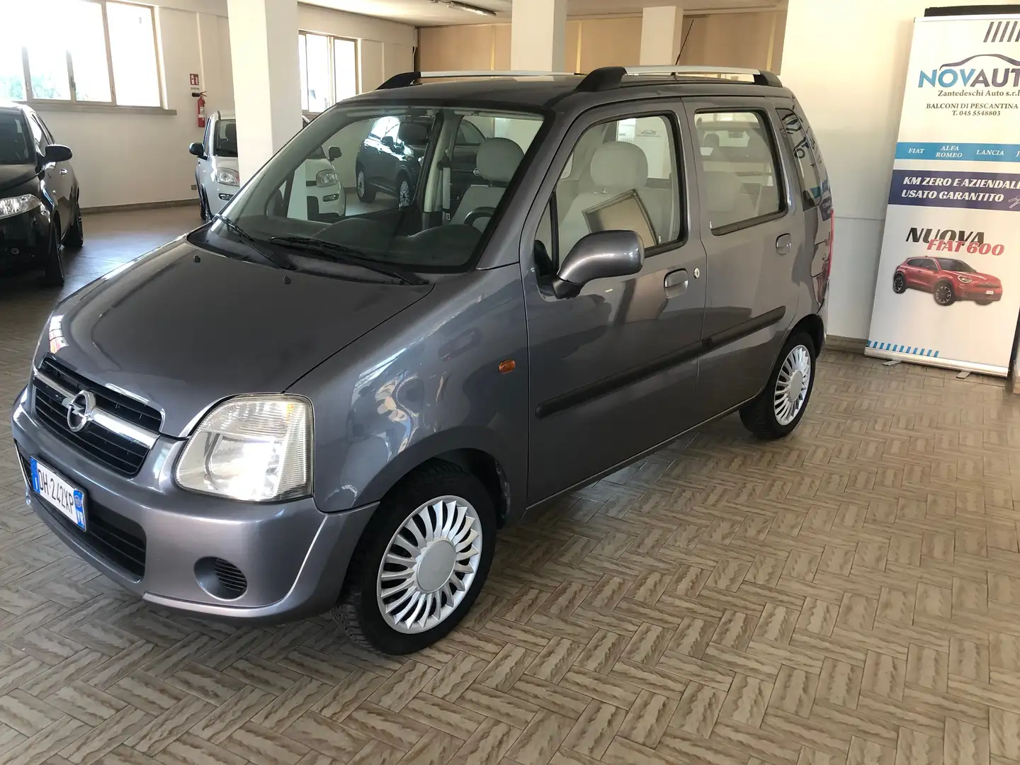 Opel Agila Agila I 2000 1.0 12v Enjoy (edition) c/abs Gris - 1