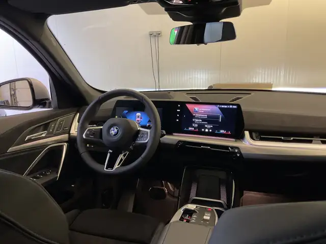 BMW X1 xDrive30e Ansicht 9