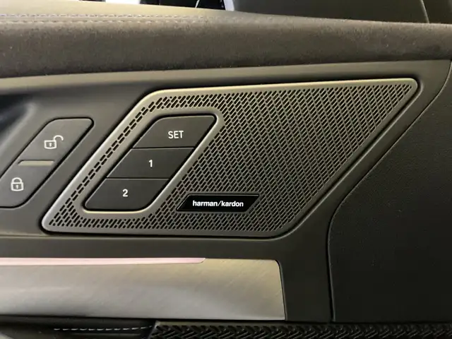 BMW X1 xDrive30e Ansicht 4