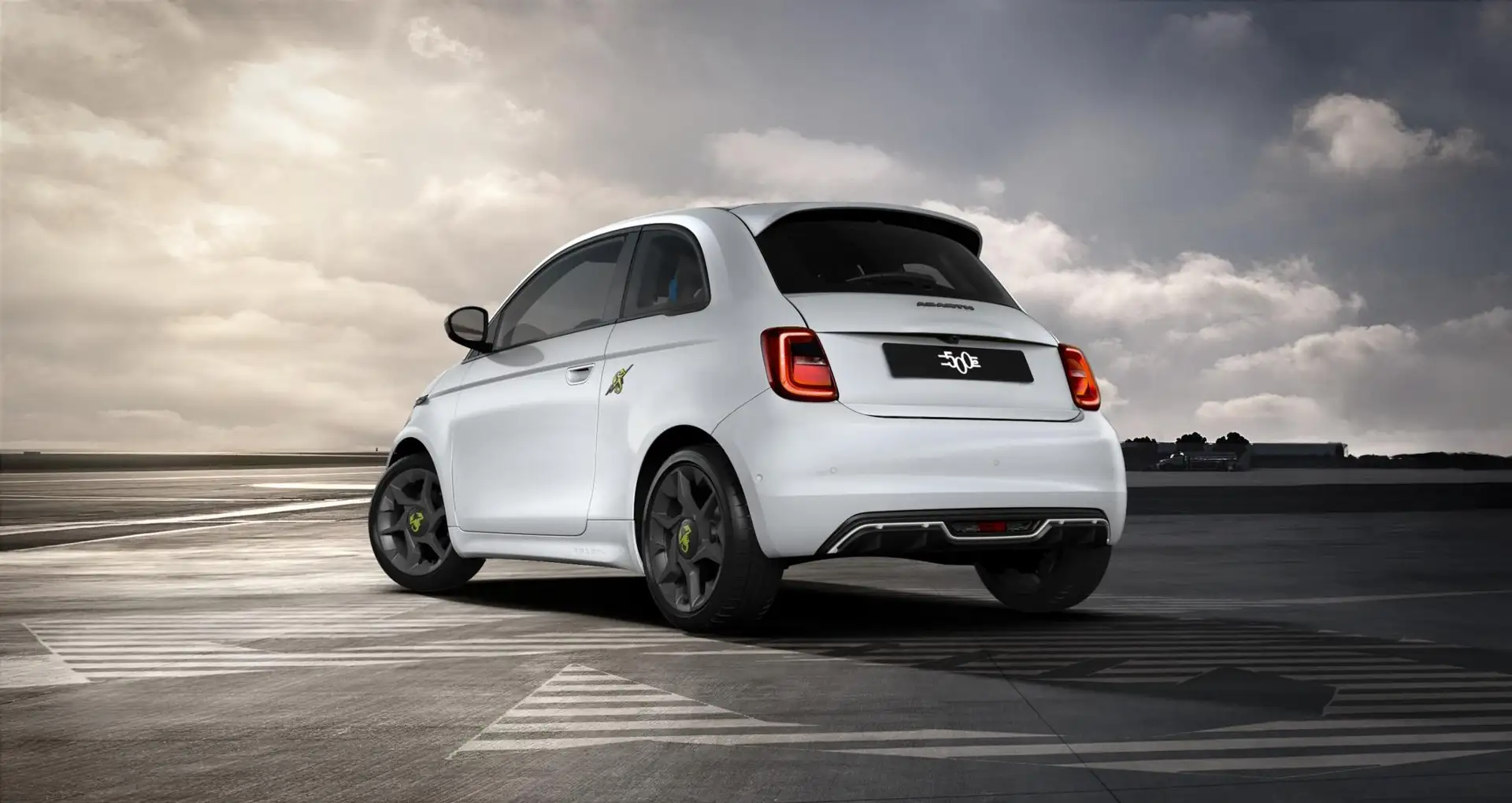 Fiat 500 Abarth Urban 42 kWh | 8 jaar Fabrieksgarantie | Apple&And Blanc - 2