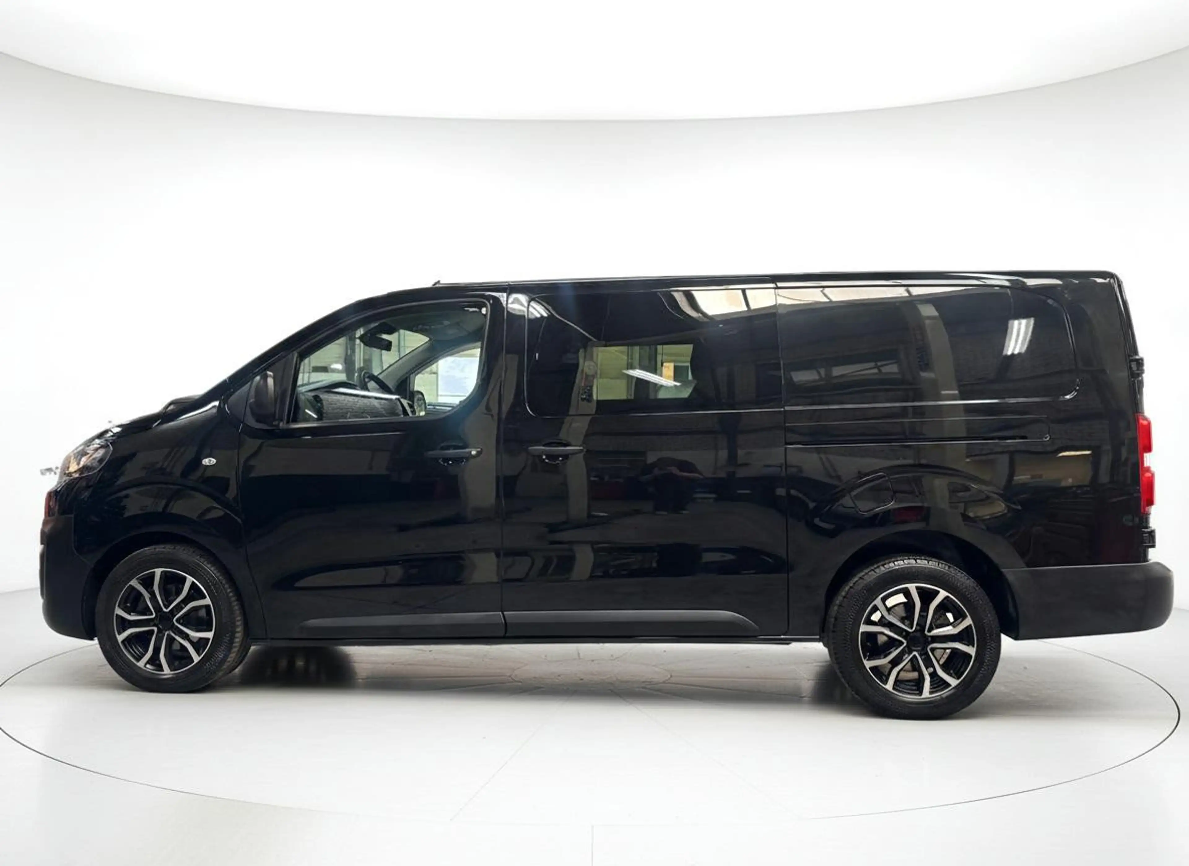 Citroen Jumpy 2.0 BlueHDI 145 L3 Dubbele Cabine | Navi | Lichtme — photo 3