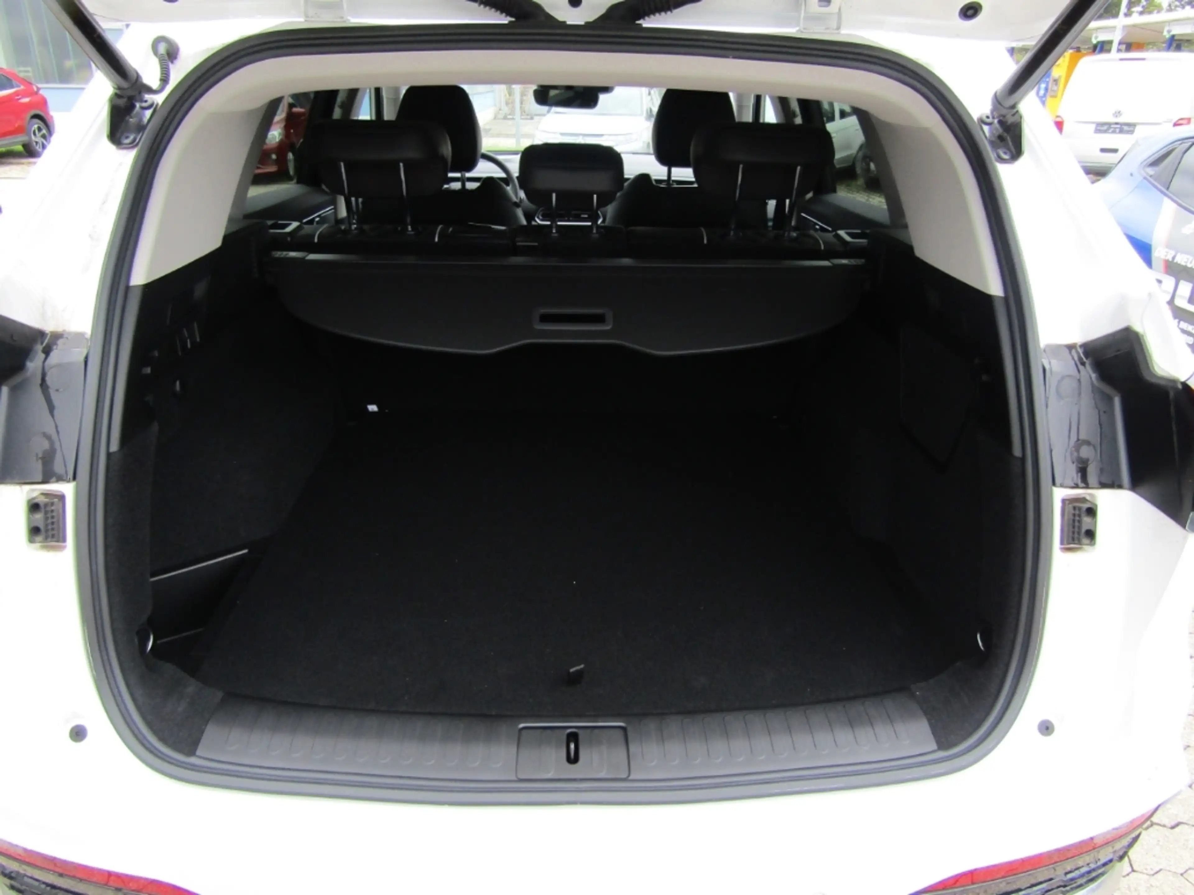 GWM WEY 03 Luxury 4WD 2.0 PHEV PANORAMA WINTERPAKET LED NAVI — photo 7