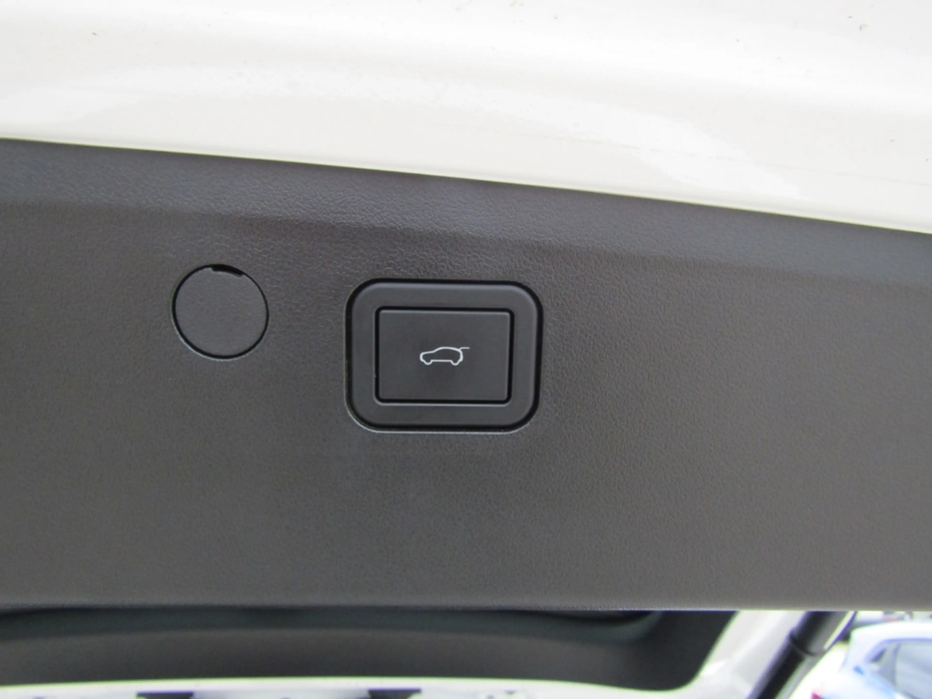 GWM WEY 03 Luxury 4WD 2.0 PHEV PANORAMA WINTERPAKET LED NAVI — photo 8