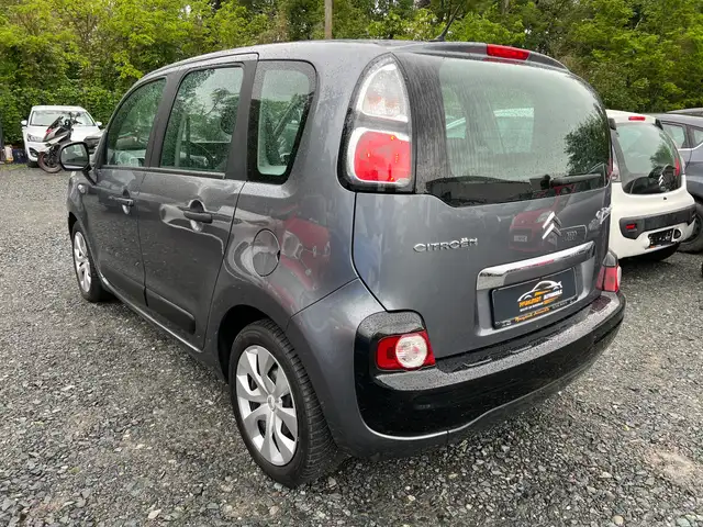 Citroen C3 Picasso view 9