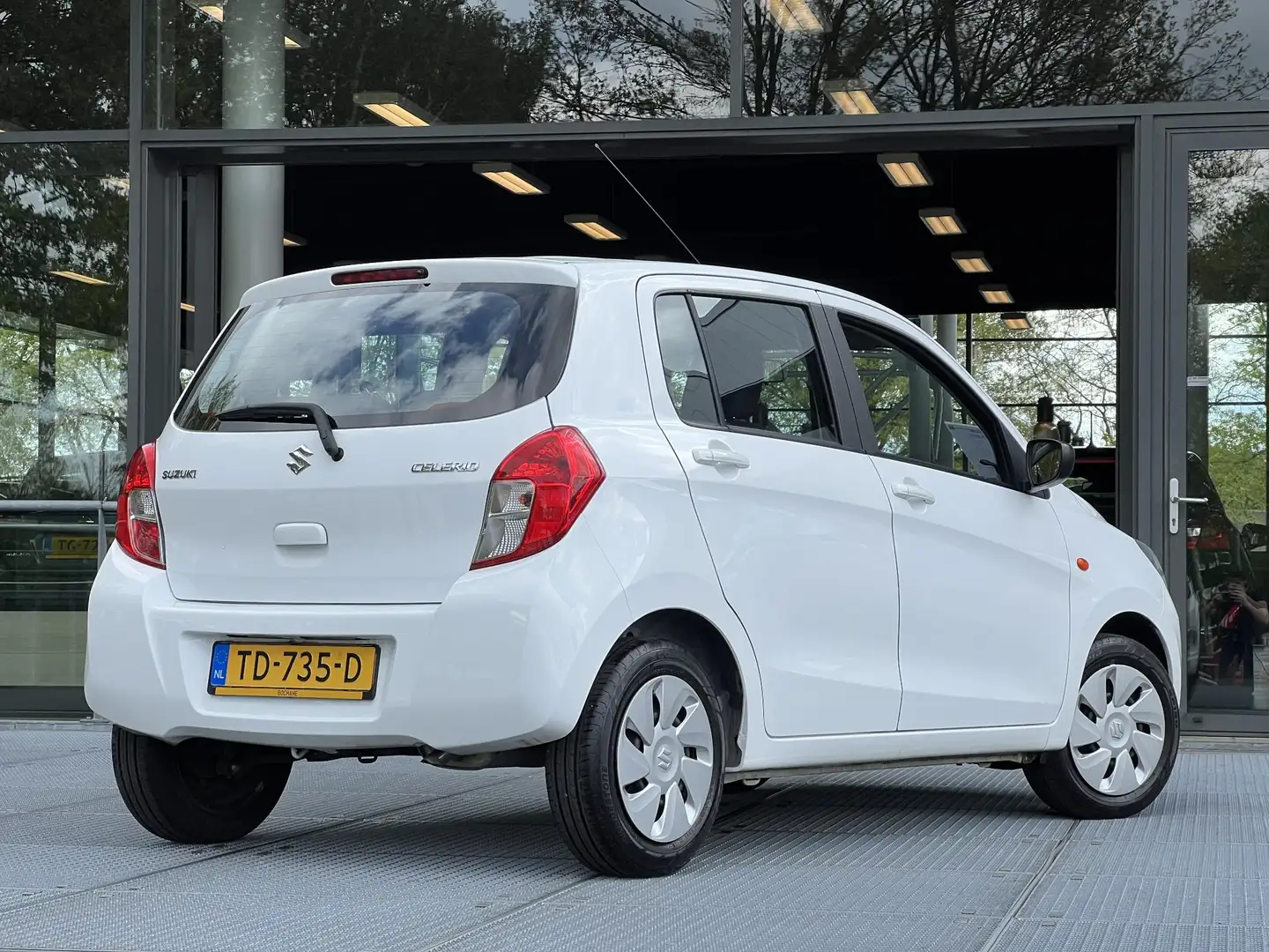 Suzuki Celerio 1.0 Comfort Automaat | 1ste eigenaar | Dealeronder Blanc - 2