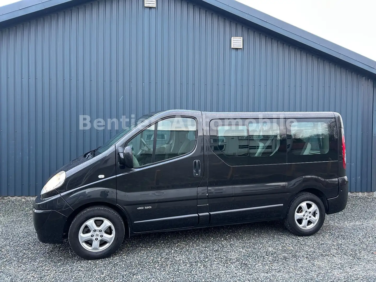Renault Trafic Combi Passenger Privilege,8-Sitze, Automa Schwarz - 1