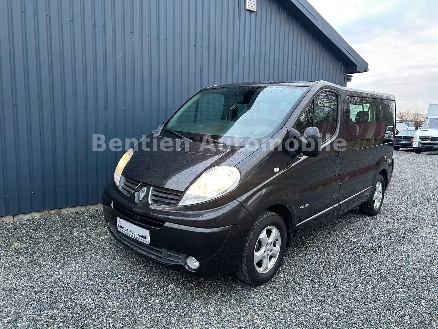 Renault Trafic Combi Passenger Privilege,8-Sitze, Automa Schwarz - 2