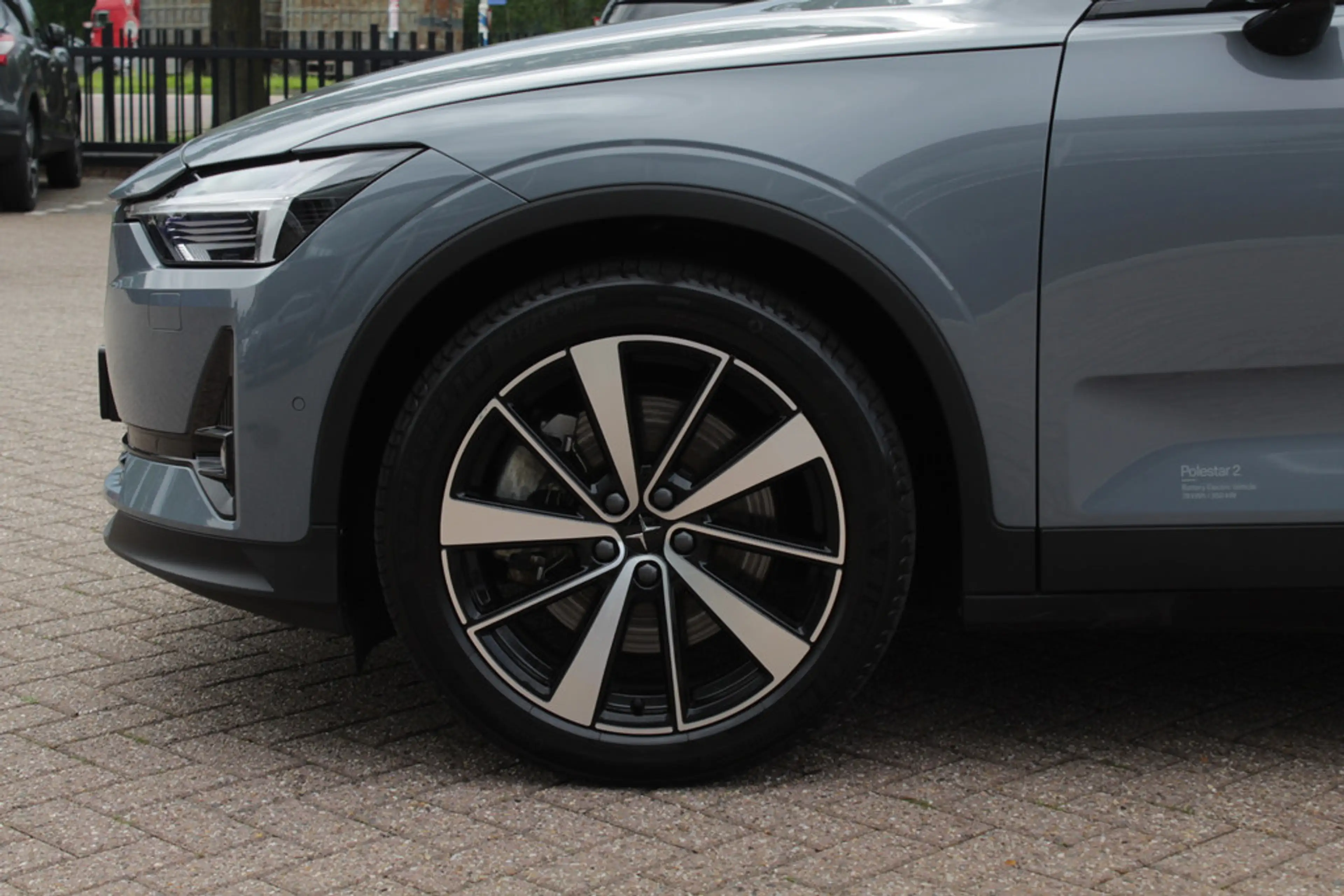 Polestar 2 Long Range Dual Motor Launch Edition 78kWh / Trekh — photo 13