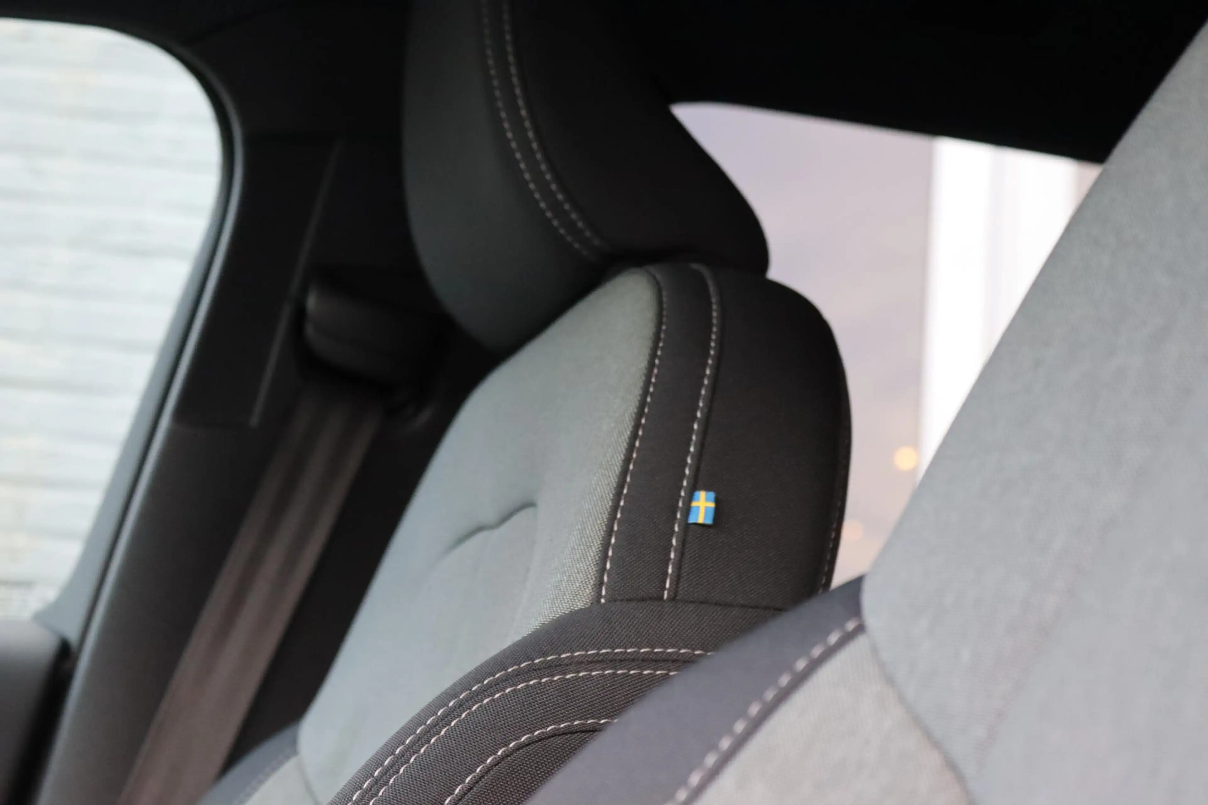 Volvo XC40 2.0 B4 Momentum Business Camera, Stoel/Stuurverwar — photo 32