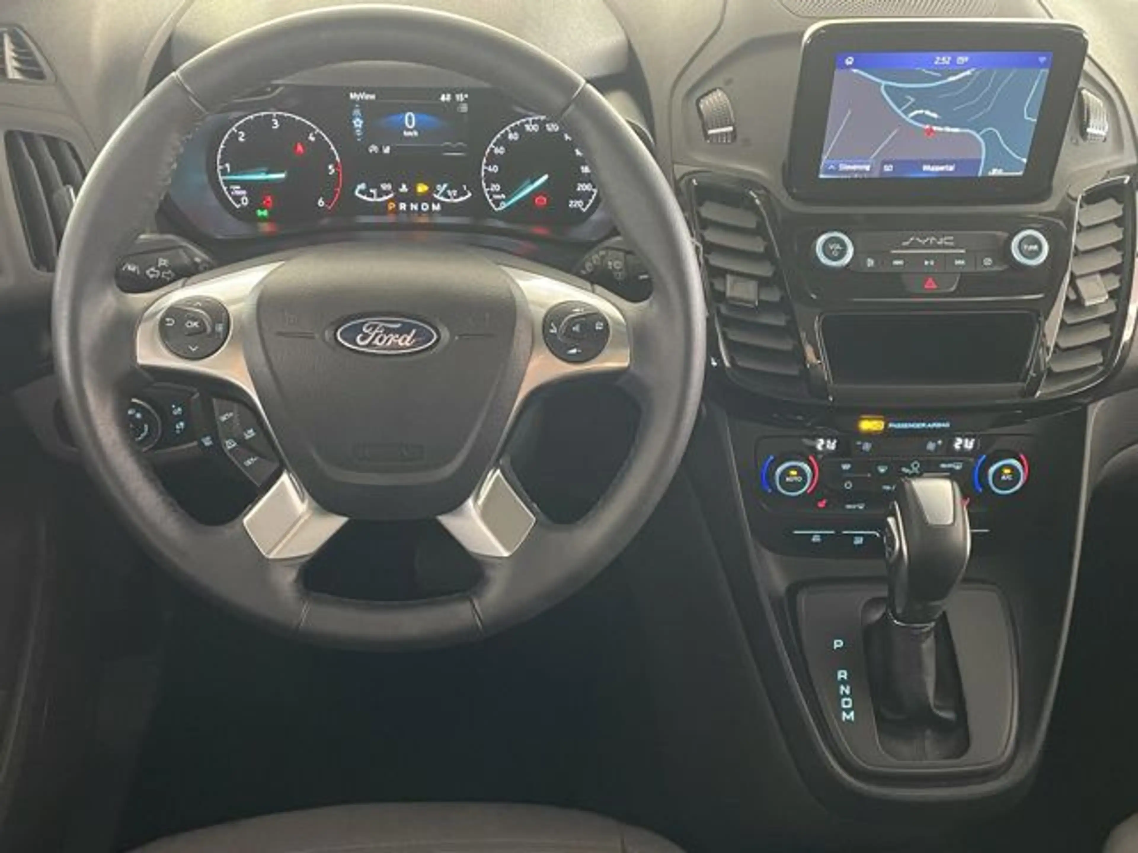 Ford Grand Tourneo Connect Titanium 1.5 TDCI 7-SITZER — photo 10