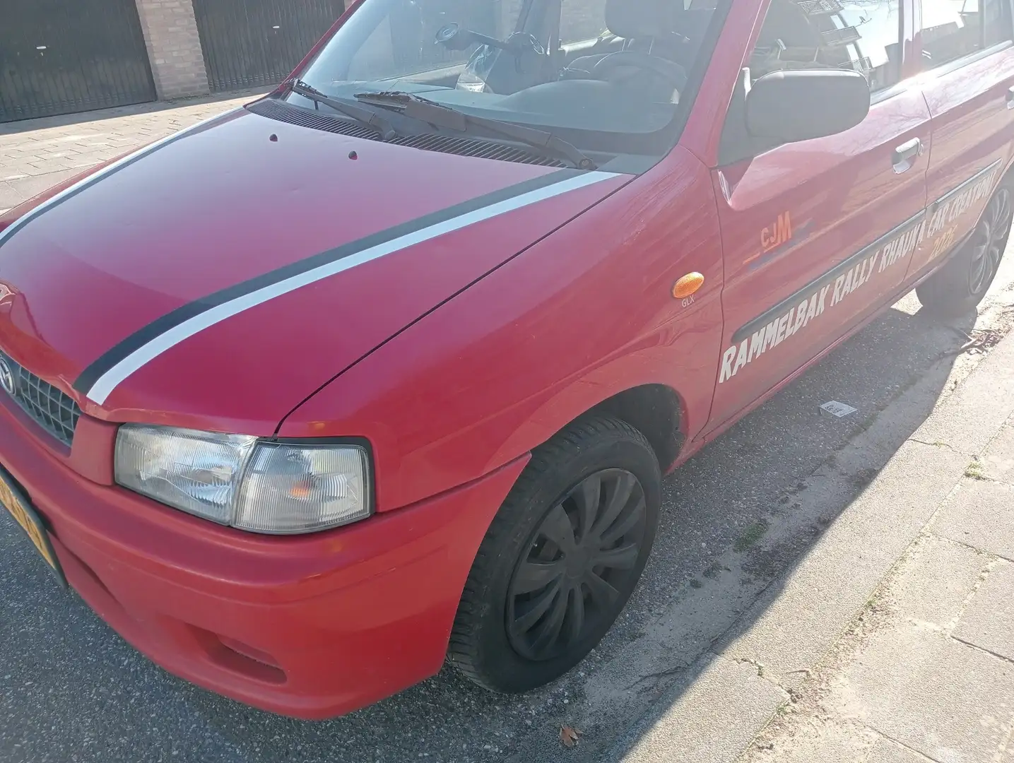 Mazda Demio 1.3 GLX Export Export Rot - 2