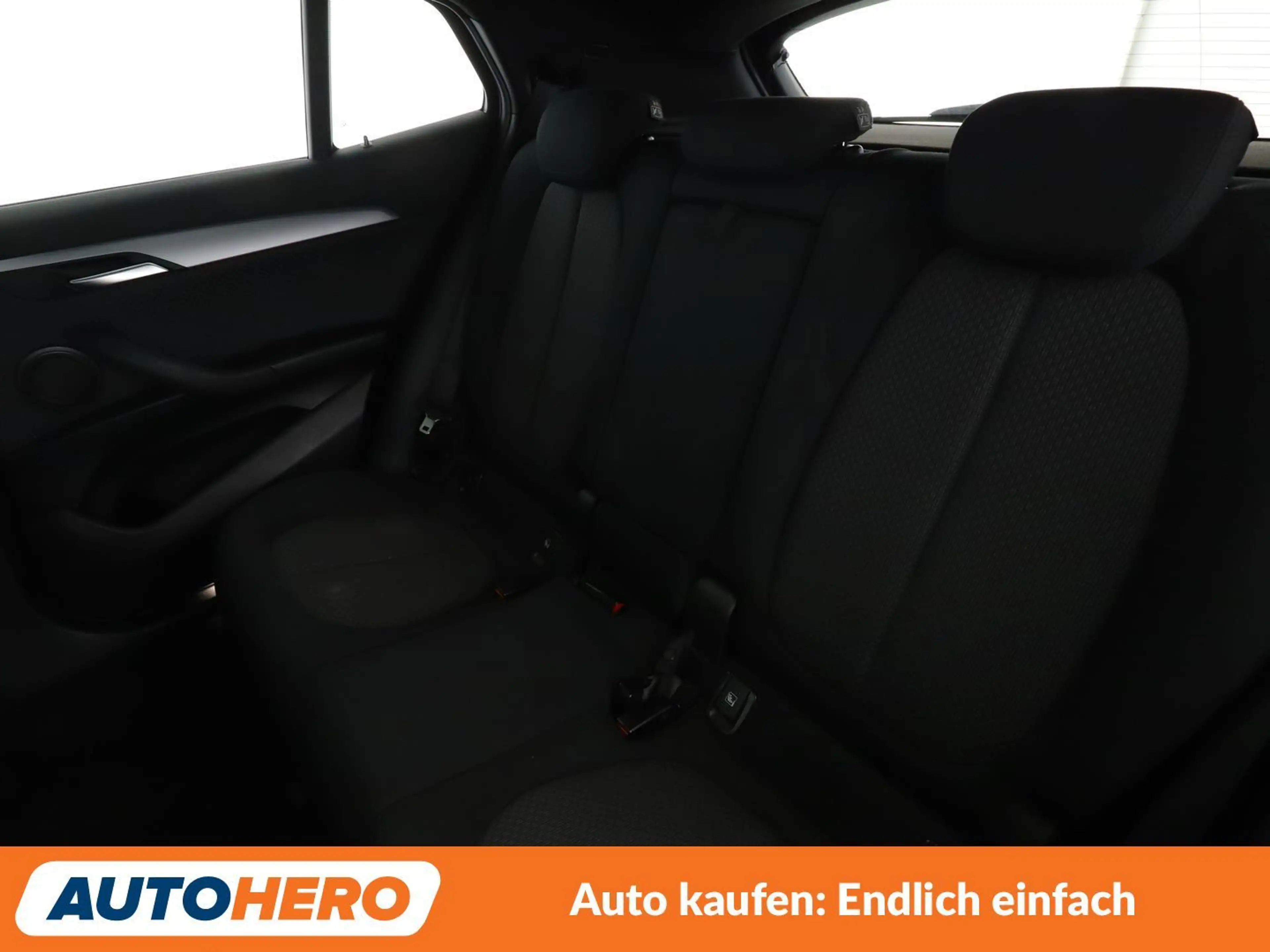 BMW X2 sDrive 20i Advantage Aut. *HUD*LED*TEMPO*CAM*SHZ* — photo 14