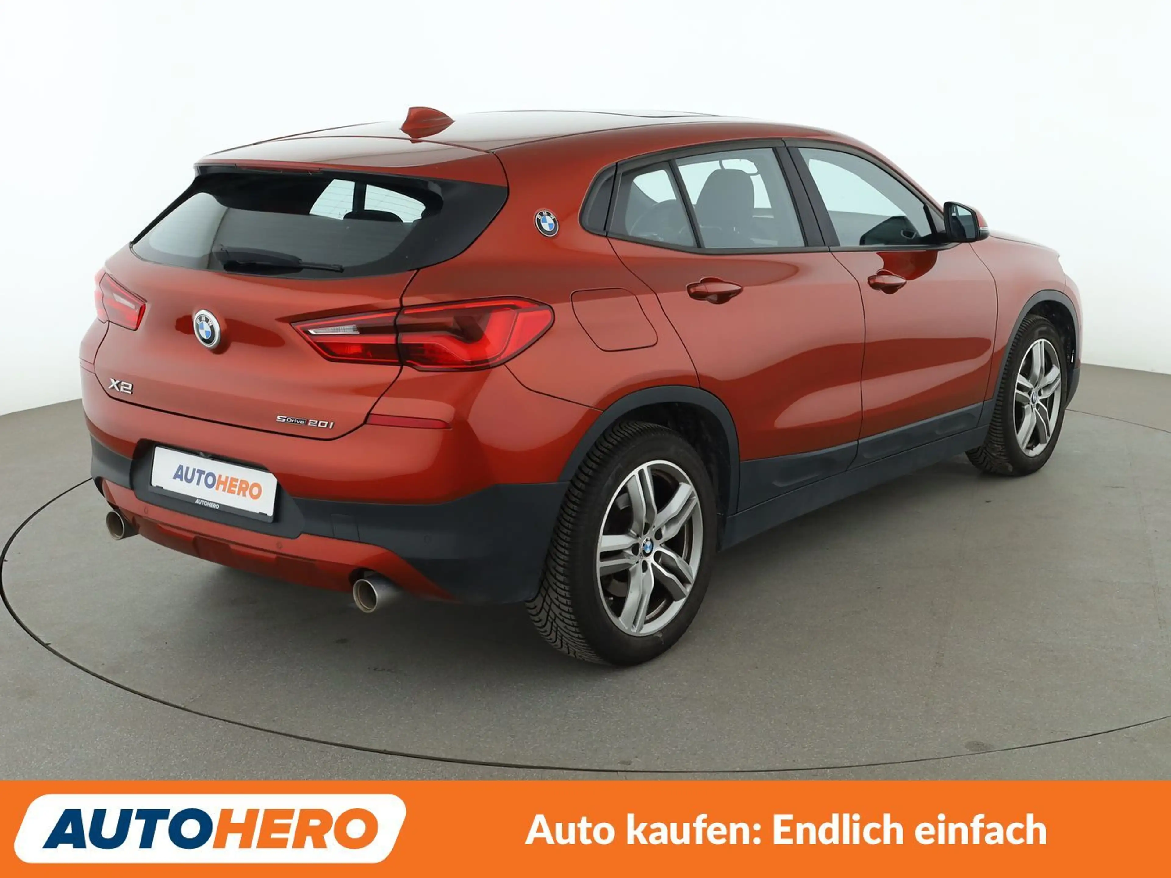 BMW X2 sDrive 20i Advantage Aut. *HUD*LED*TEMPO*CAM*SHZ* — photo 6