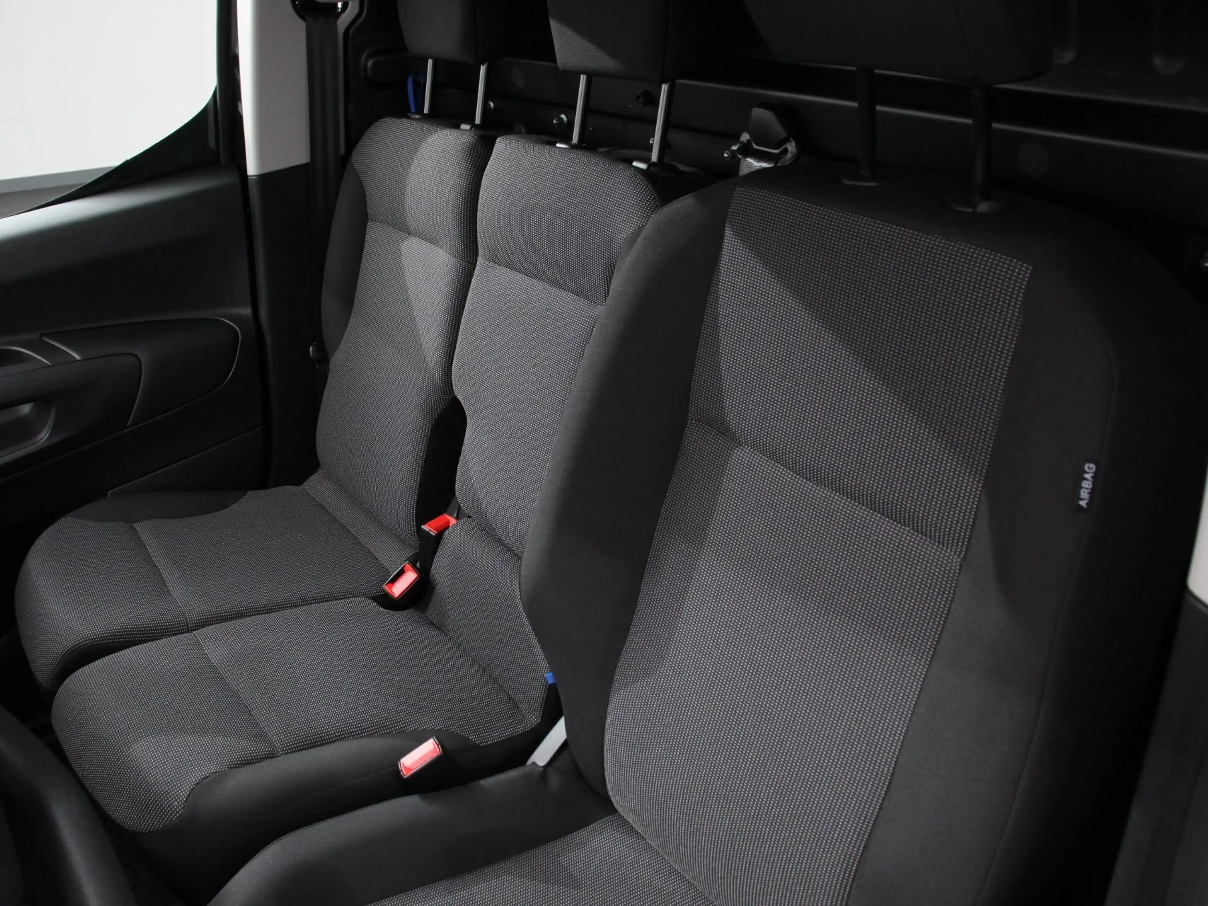 Opel Combo 1.5 BlueHDi 130pk L2 Automaat Apple Carplay / Andr — photo 11