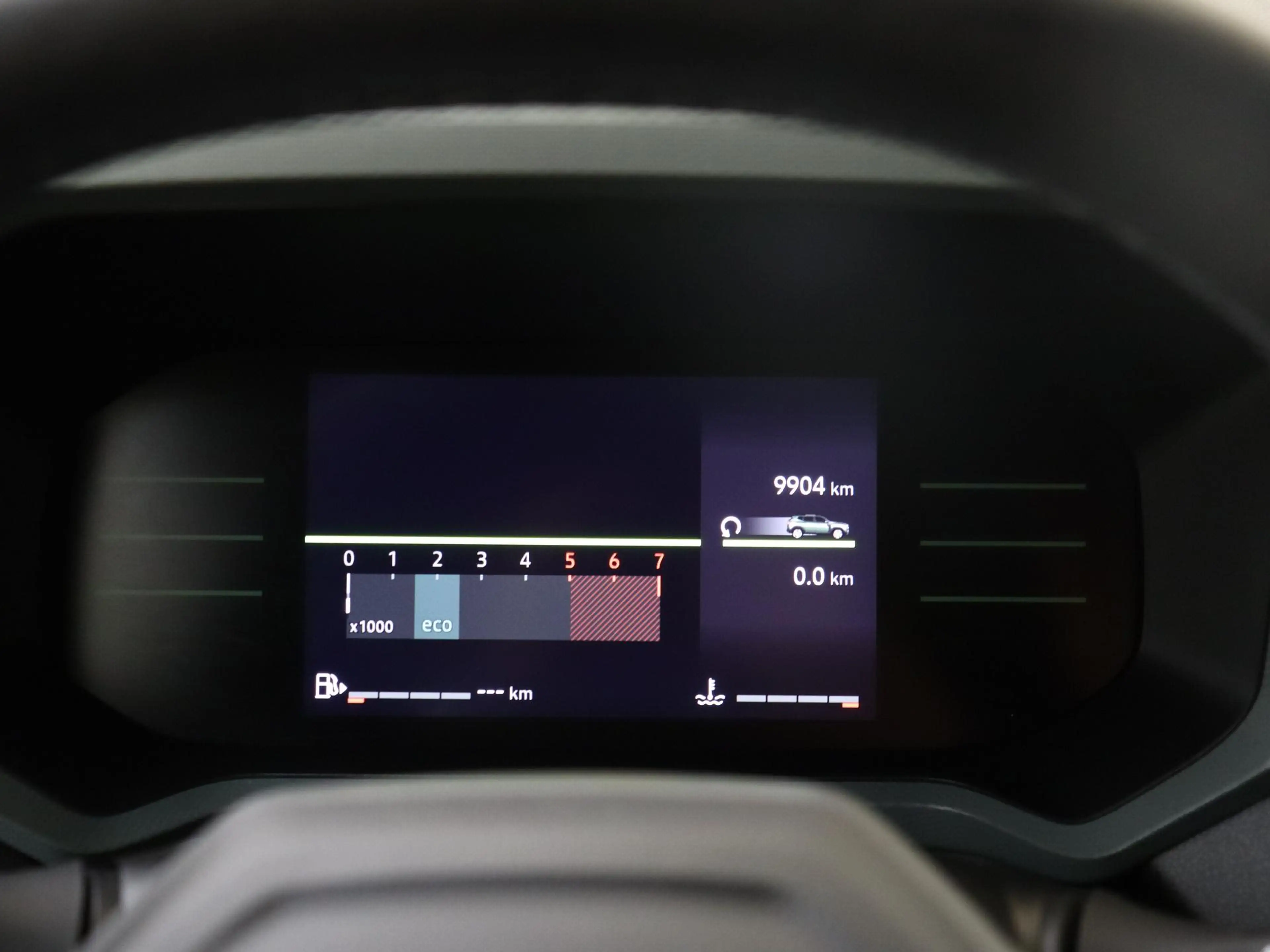 Dacia Duster 1.2 Eco-G 120 extreme | blind spot monitoring | 36 — photo 11