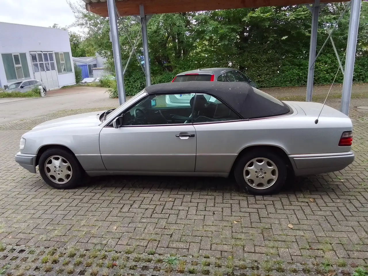 Mercedes-Benz E 220 Cabrio, foto 1